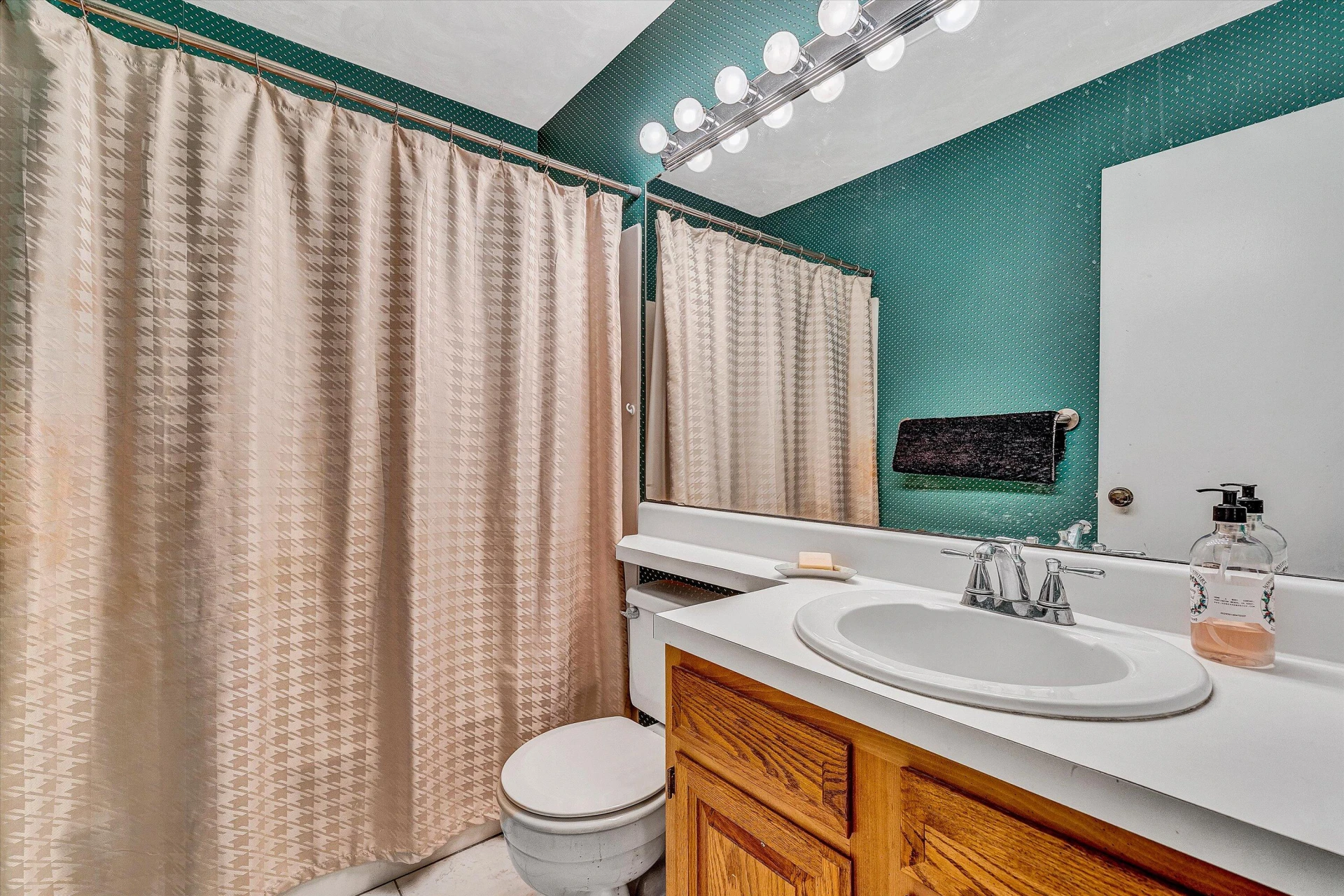 3543 Londonderry LN - Photo 24