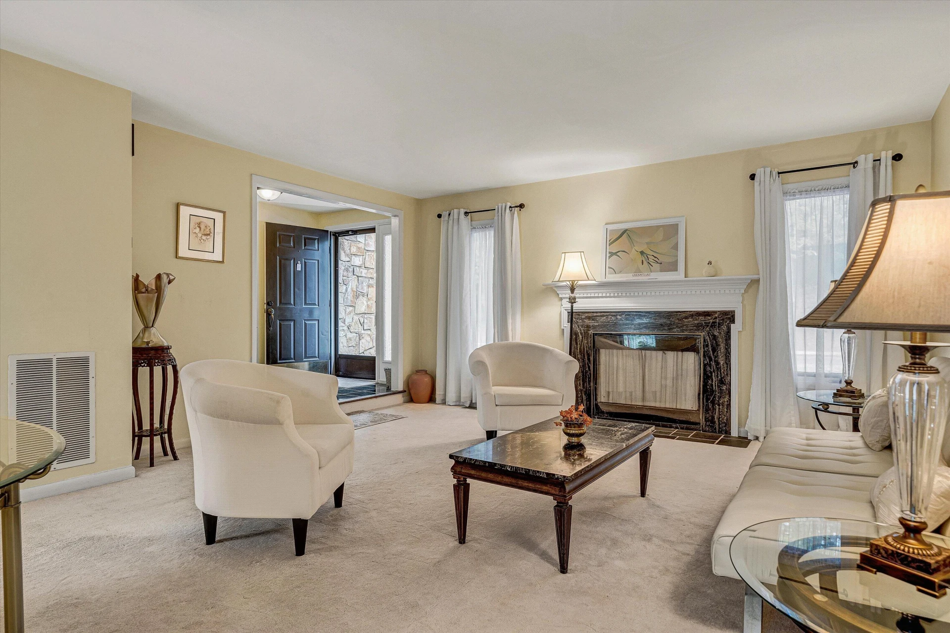 3543 Londonderry LN - Photo 10