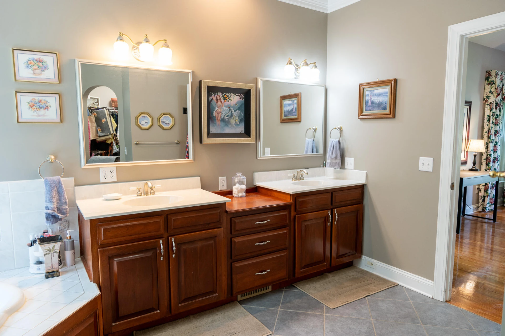 550 Loretto DR - Photo 38