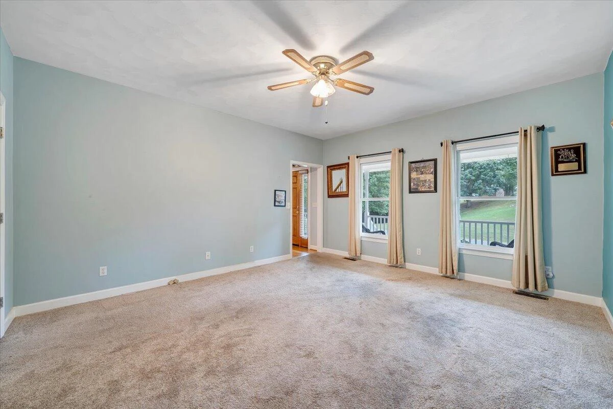 511 White Oak DR - Photo 12