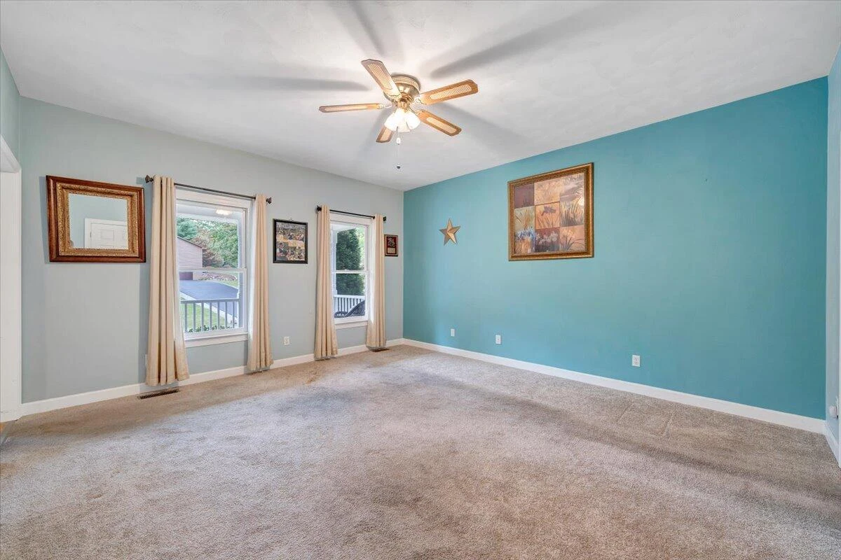 511 White Oak DR - Photo 13