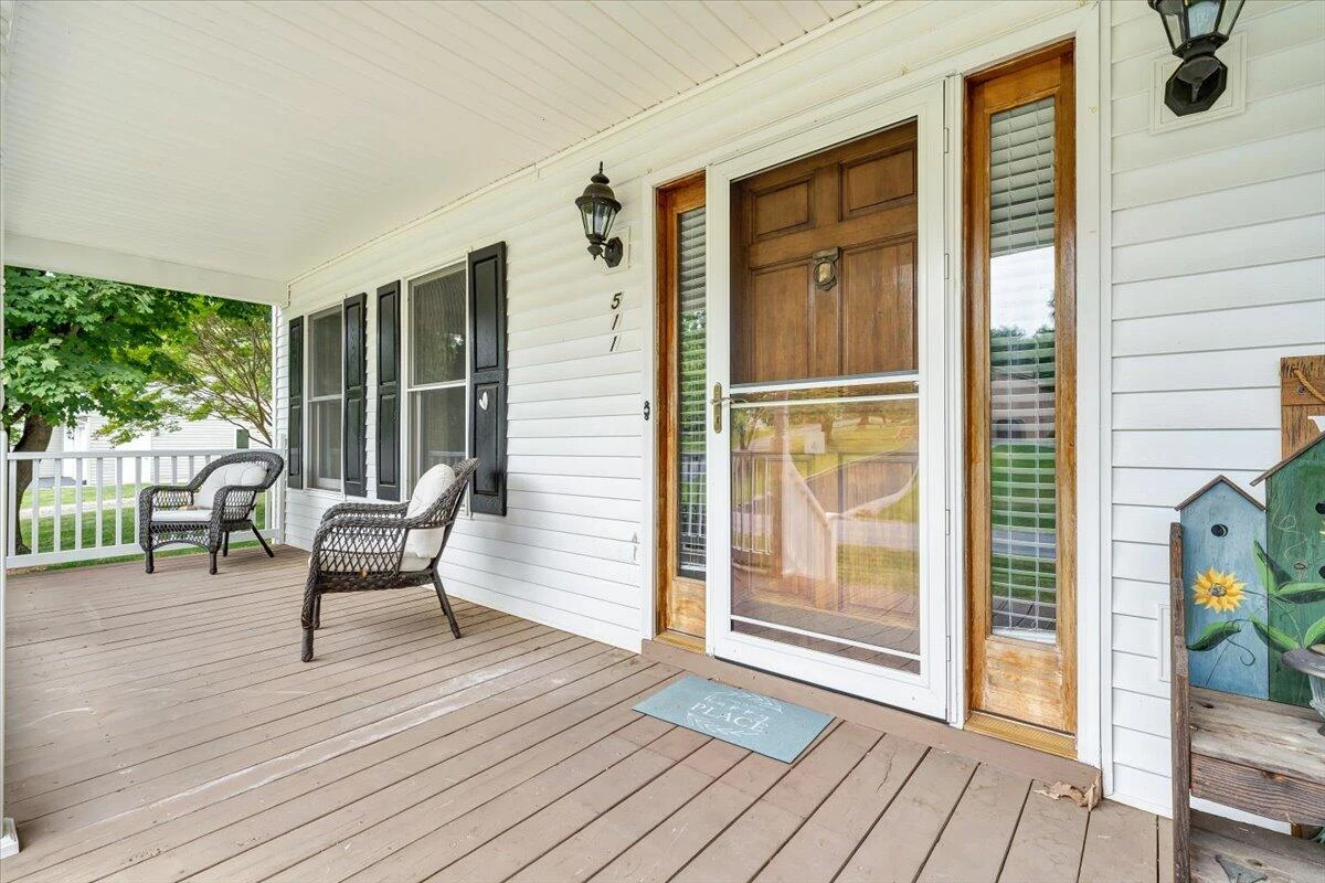 511 White Oak DR - Photo 43