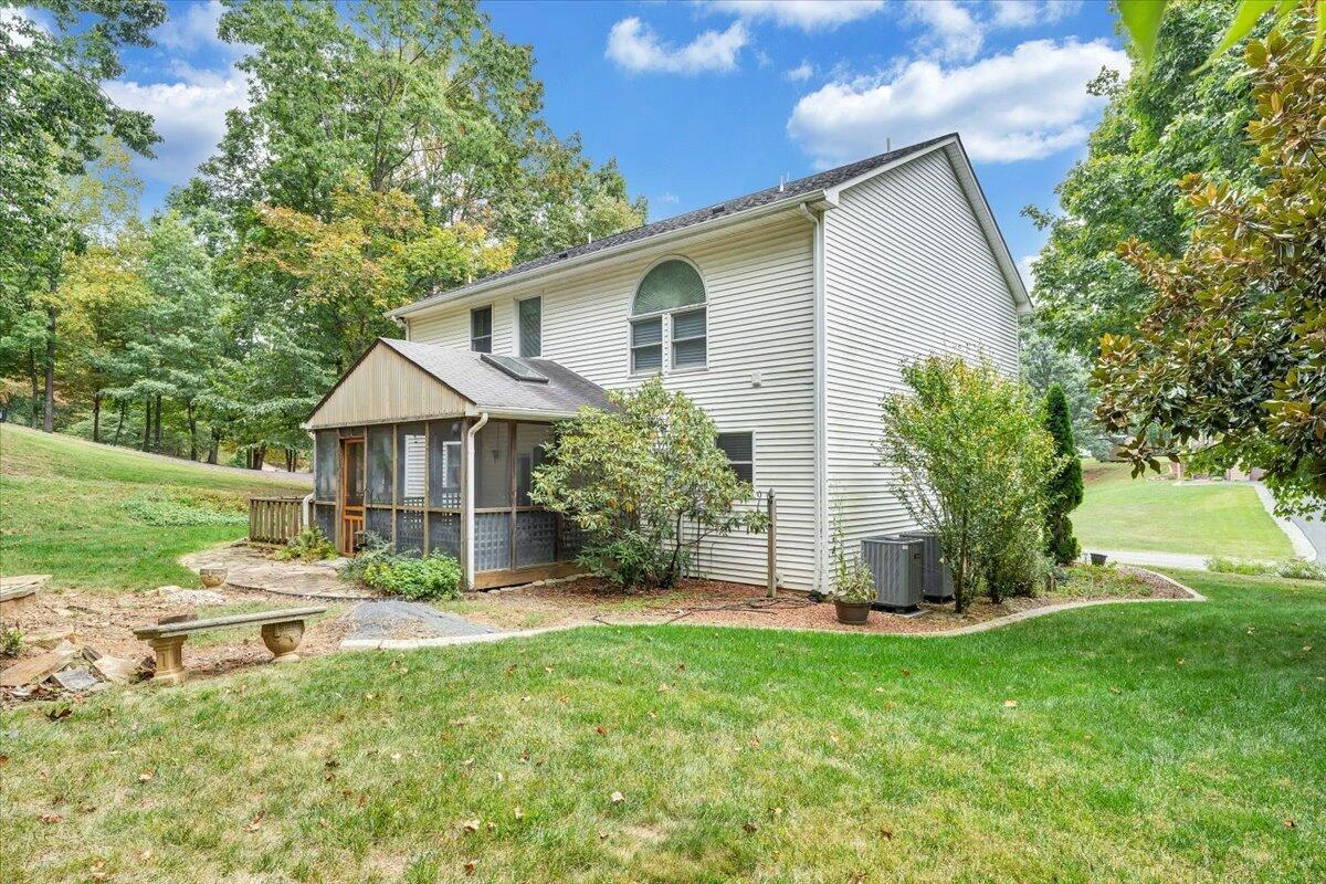 511 White Oak DR - Photo 60