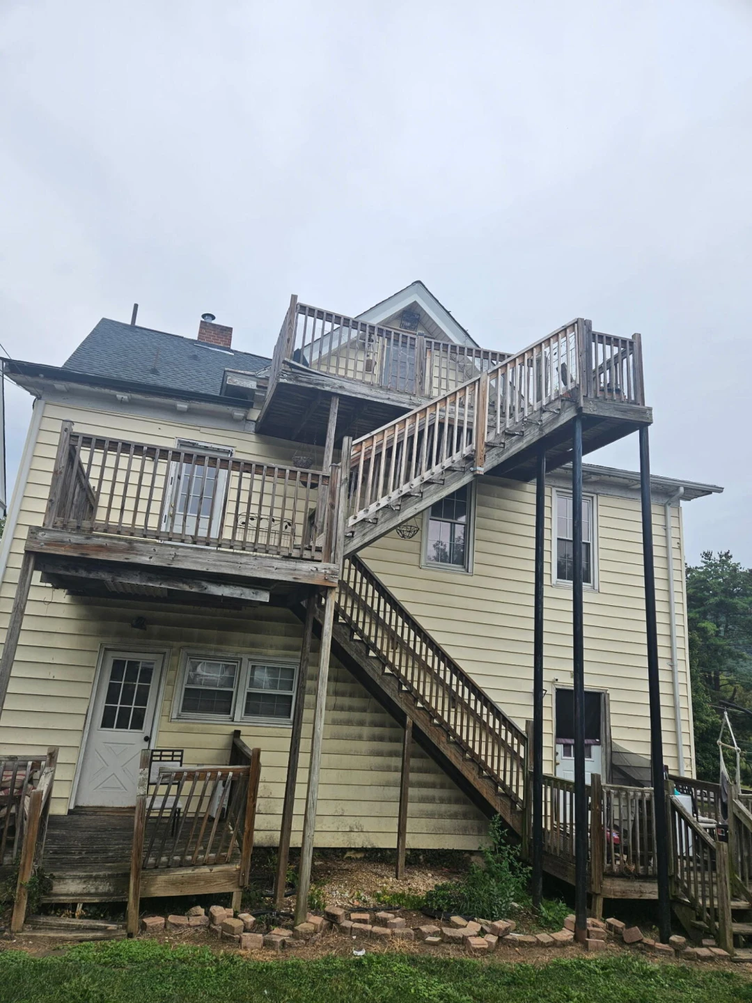 1415 3rd ST SW - Photo 2