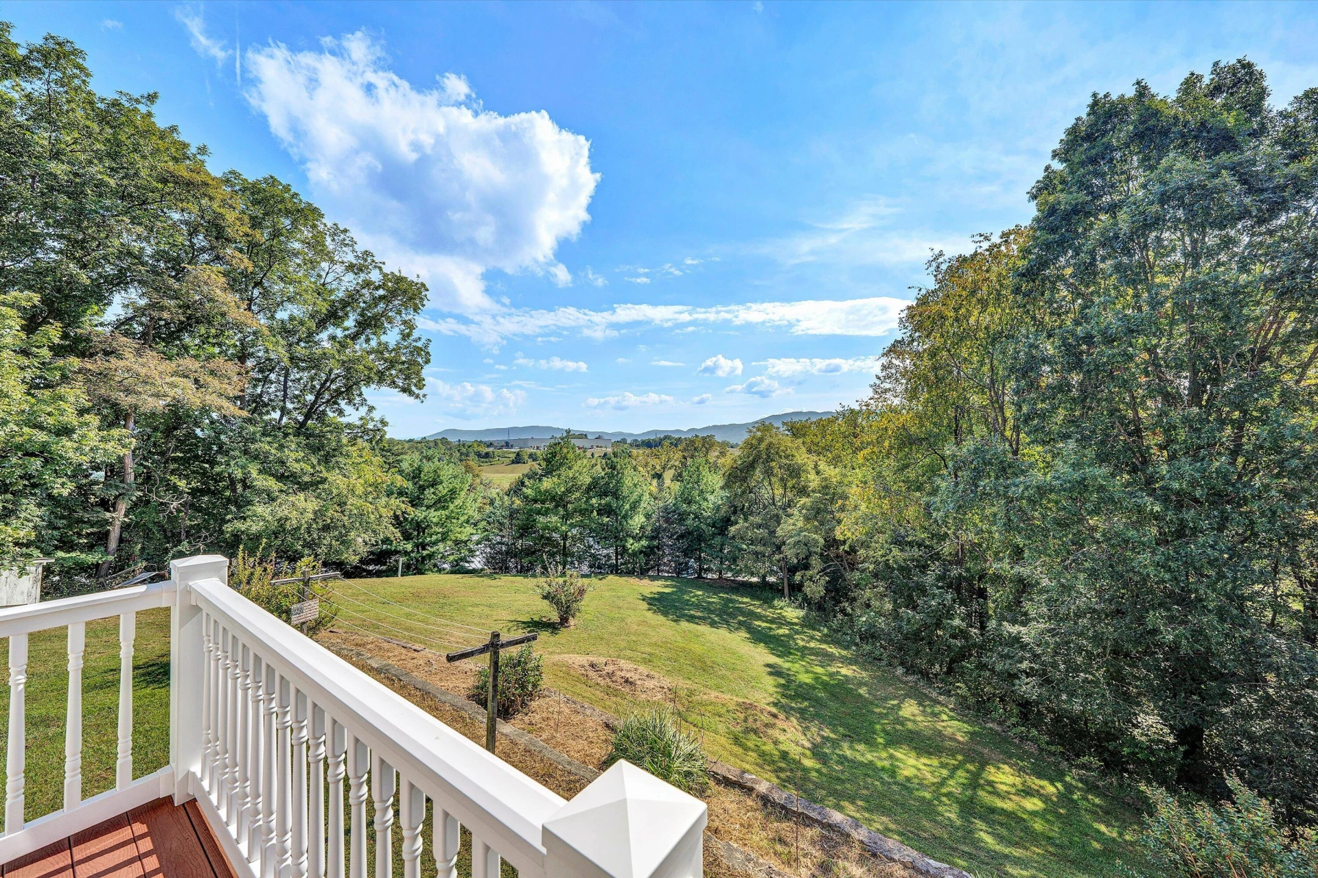 144 Lenox CIR - Photo 19