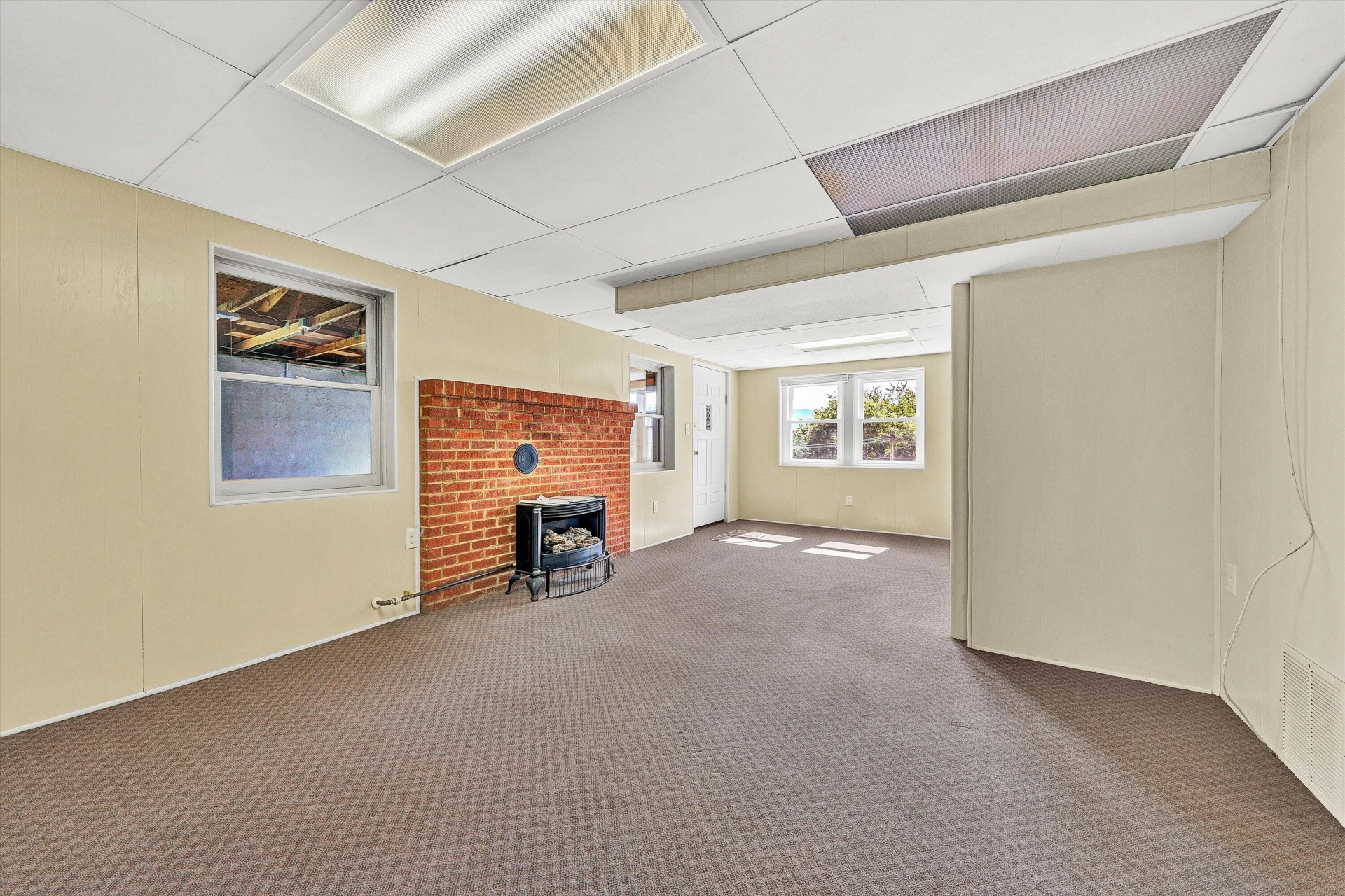 144 Lenox CIR - Photo 35