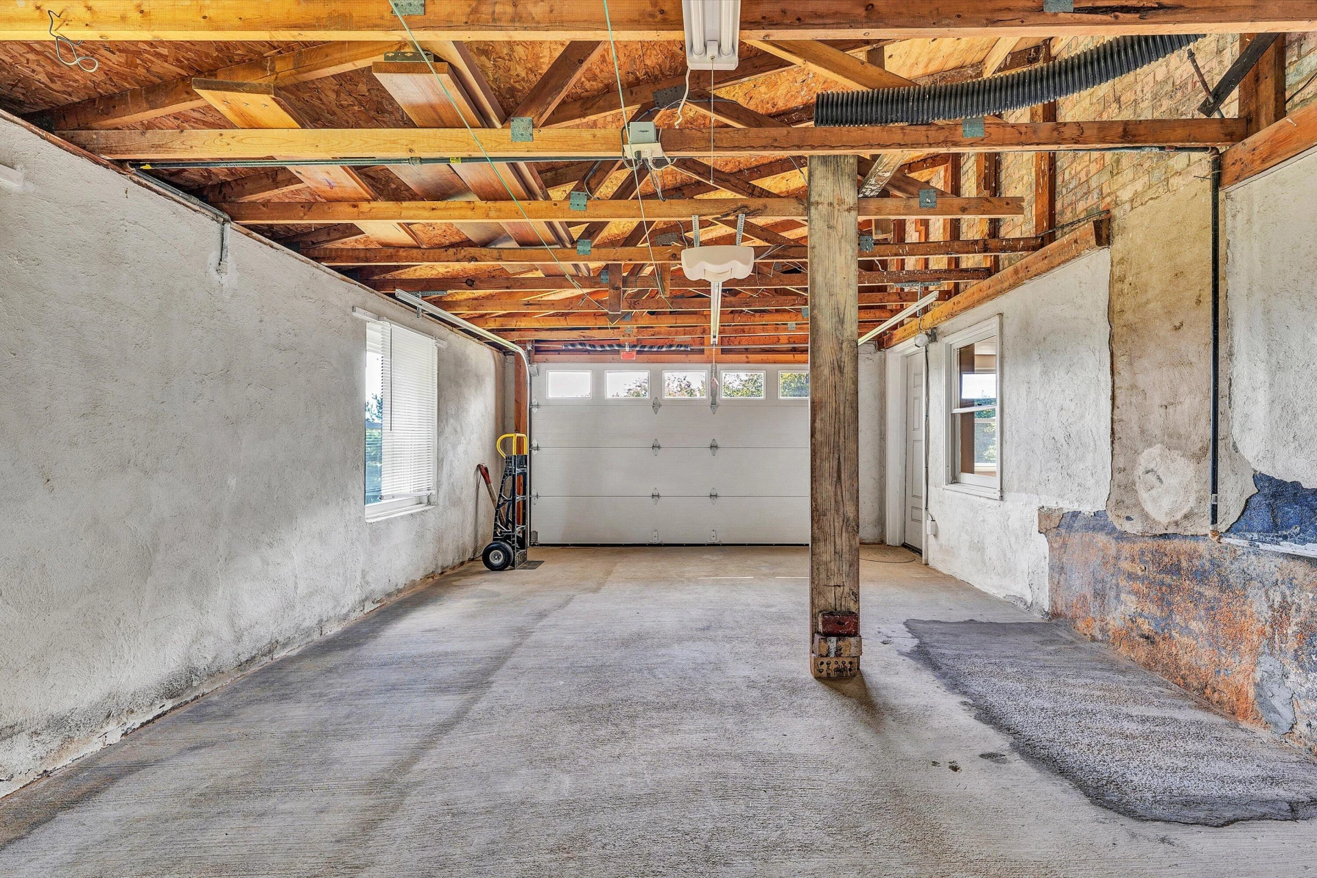 144 Lenox CIR - Photo 45