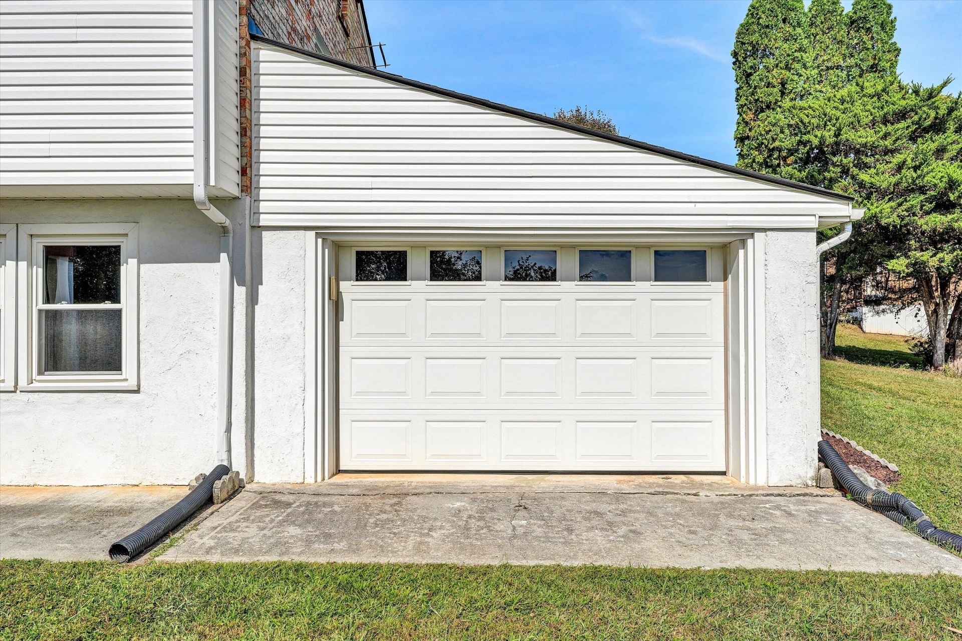 144 Lenox CIR - Photo 47