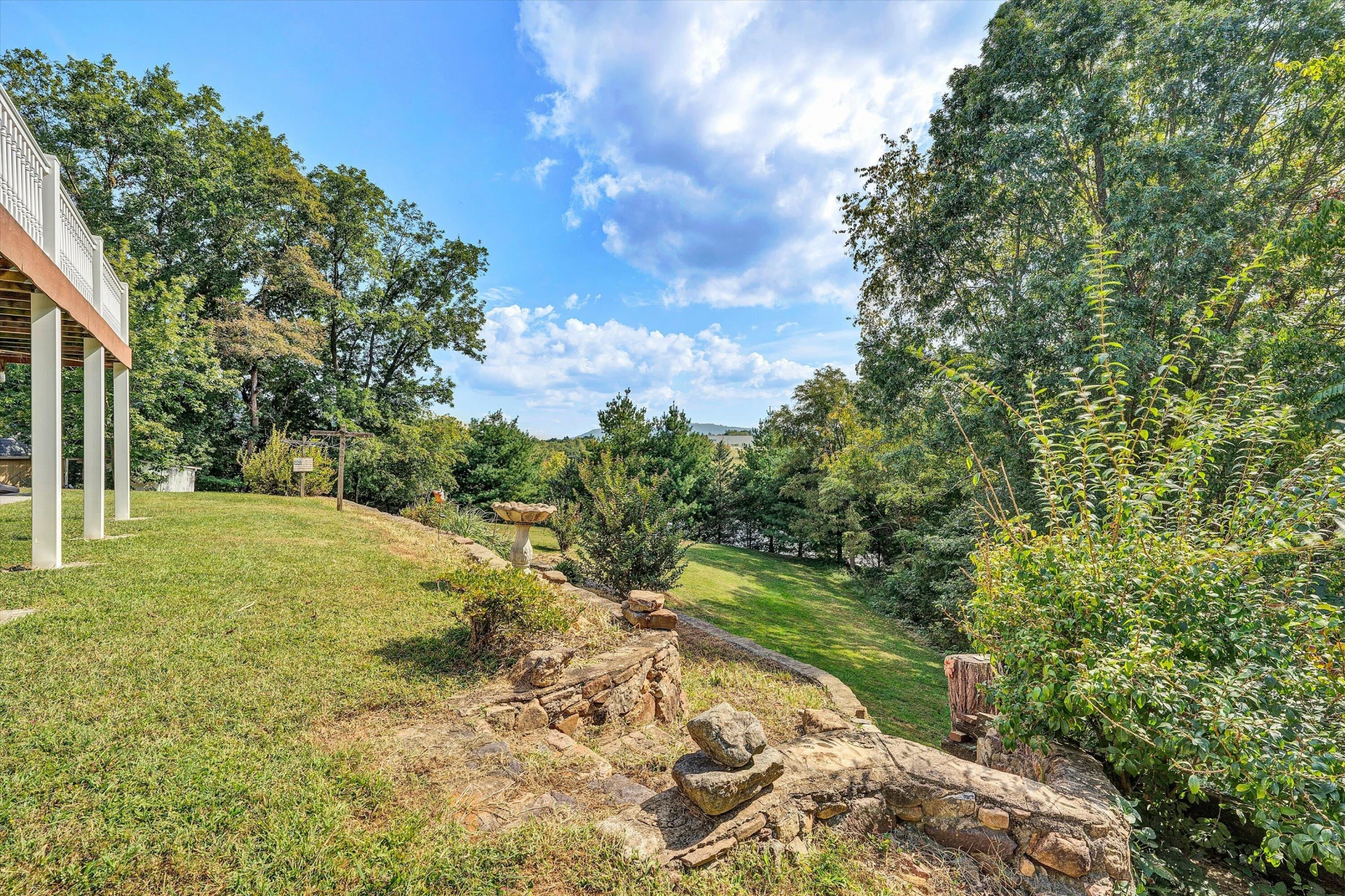 144 Lenox CIR - Photo 51