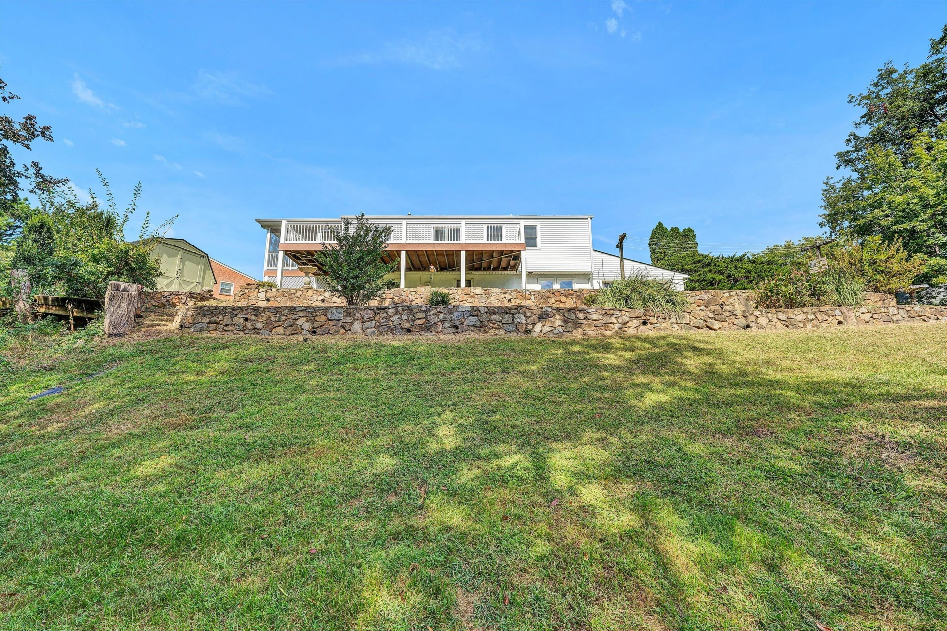 144 Lenox CIR - Photo 52
