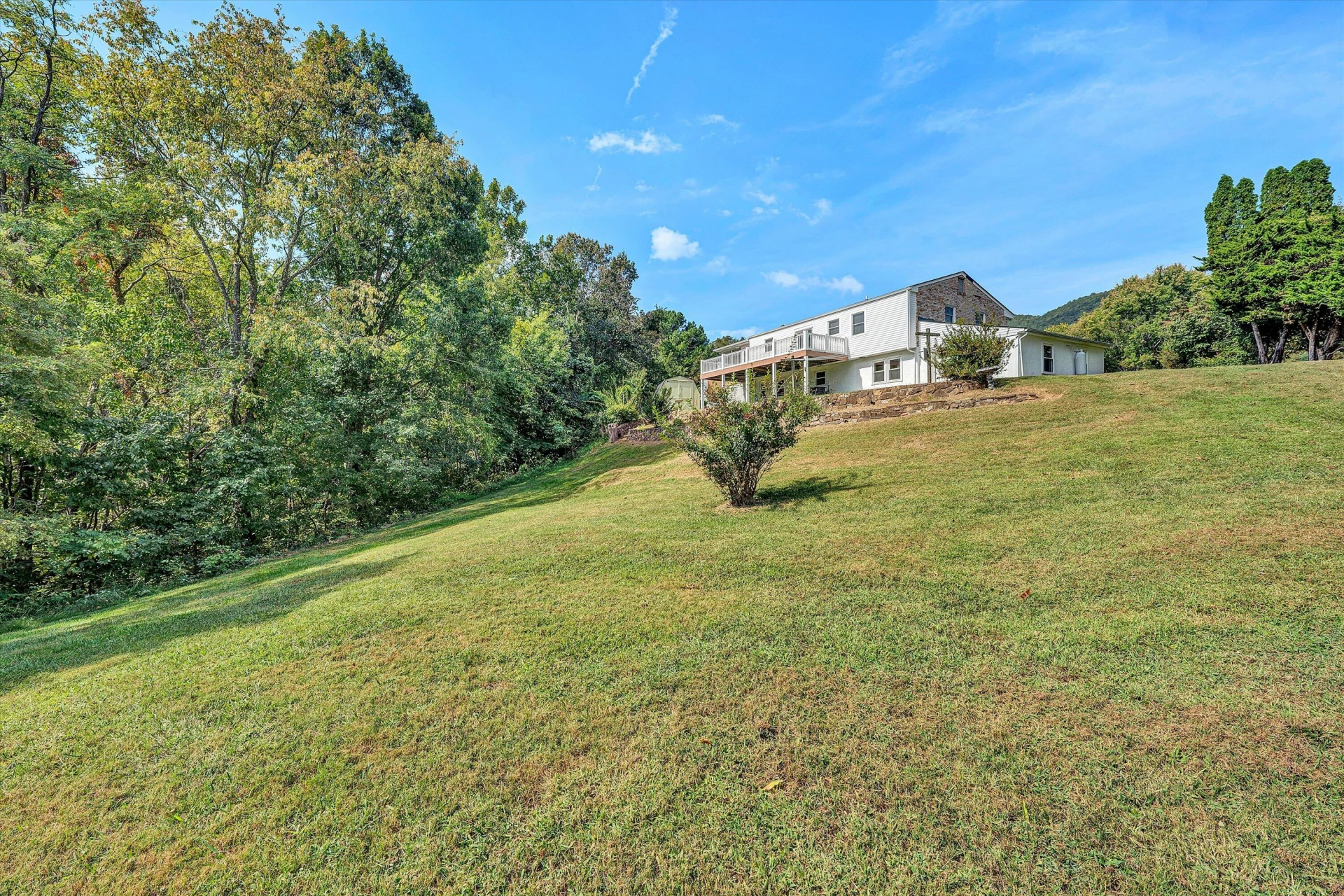 144 Lenox CIR - Photo 55
