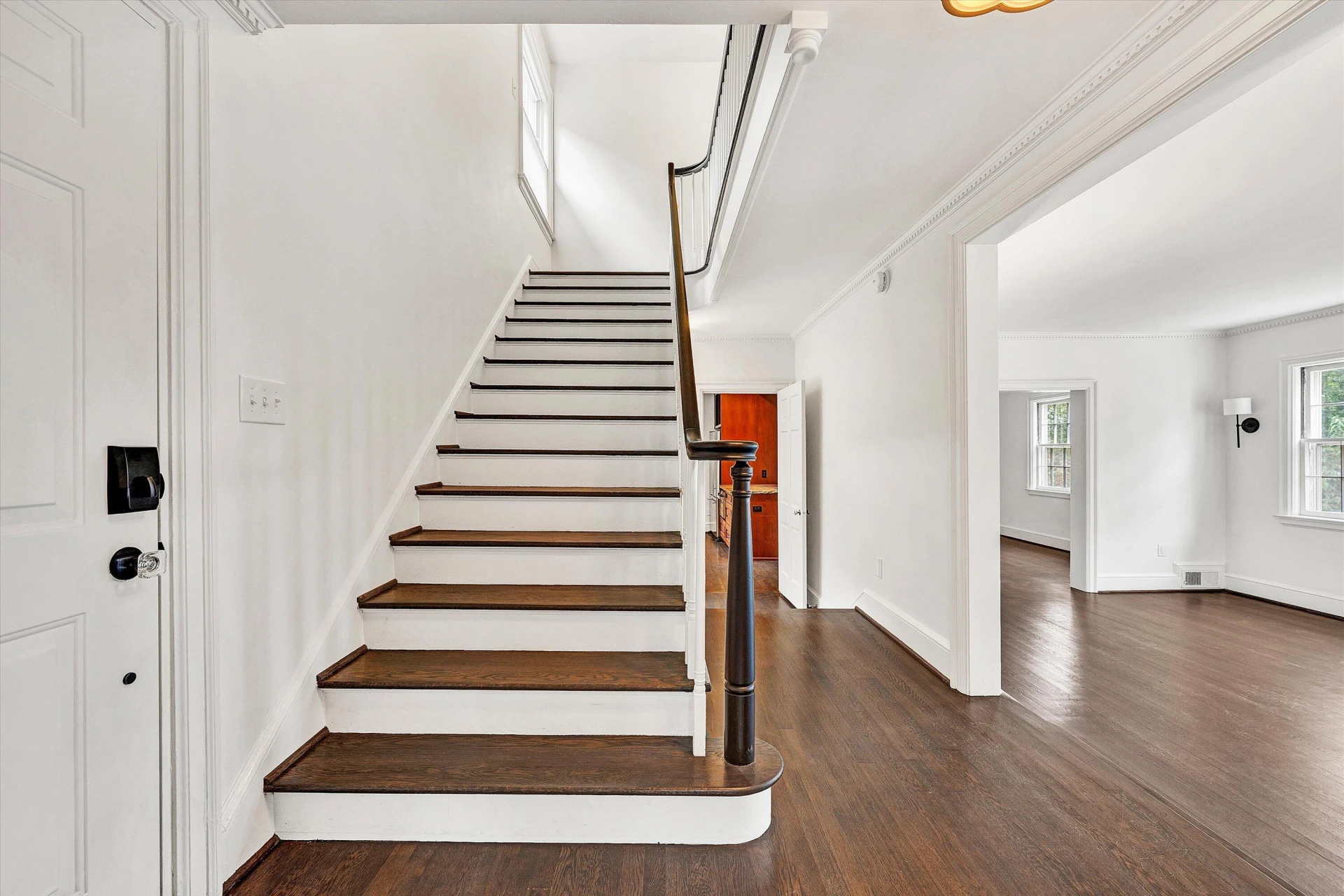 2836 Jefferson ST SE - Photo 10