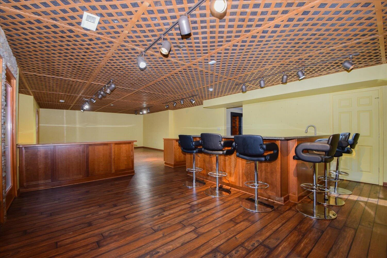 1020 Overlook PKWY - Photo 32