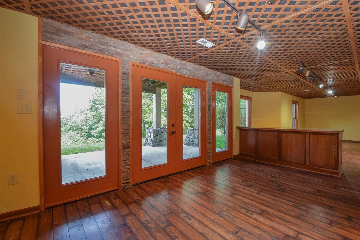 1020 Overlook PKWY - Photo 33