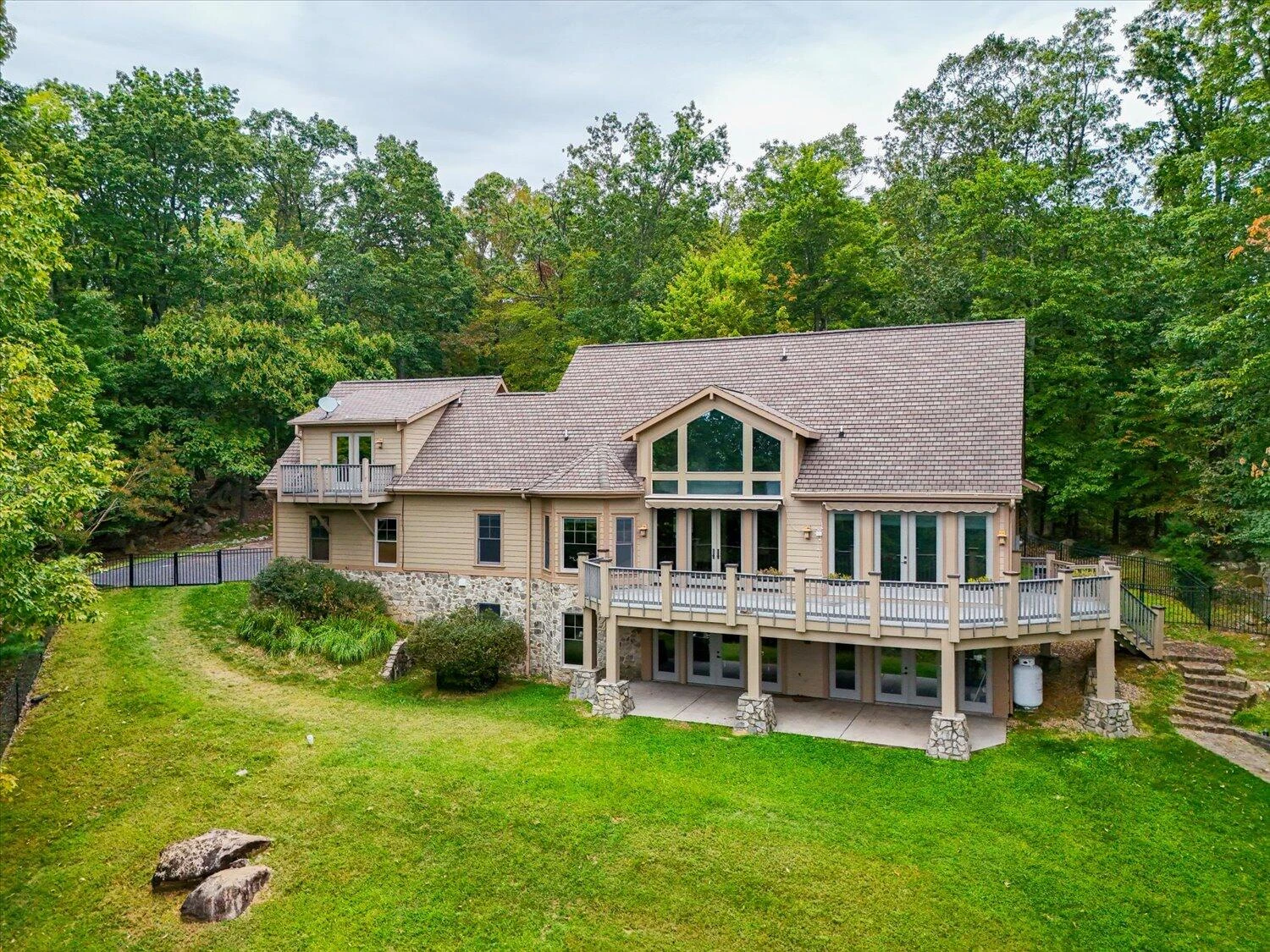 1020 Overlook PKWY - Photo 48