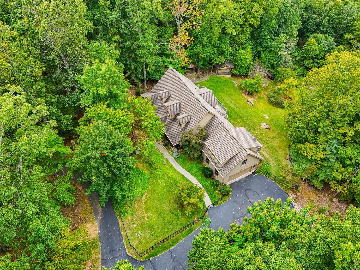 1020 Overlook PKWY - Photo 61