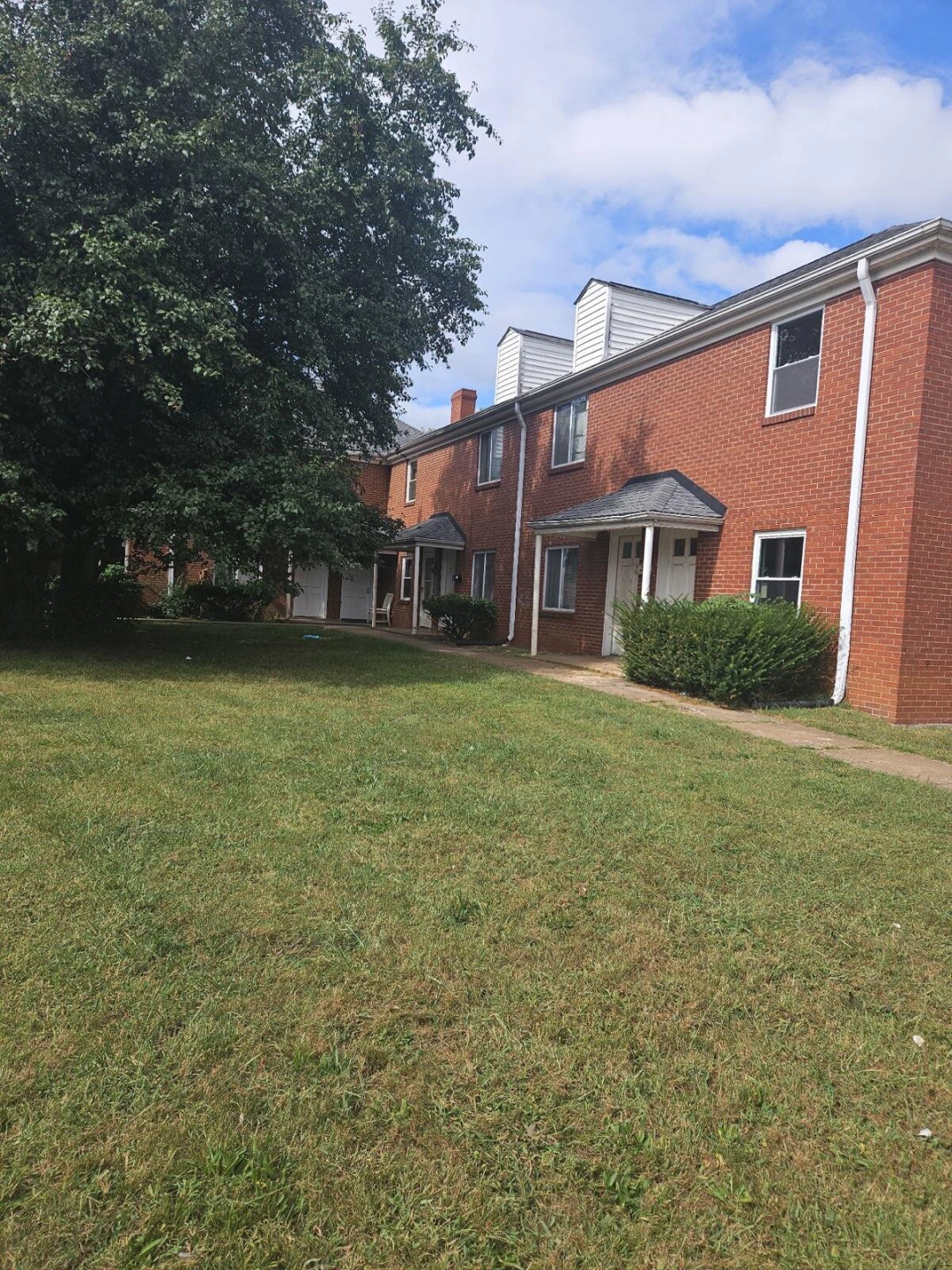 4306 Williamson RD NW - Photo 3