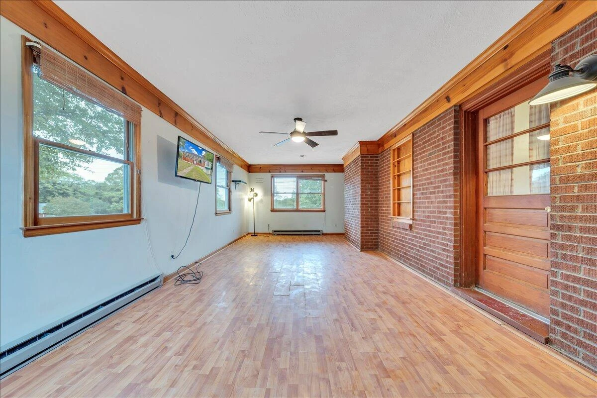 3000 Roundelay RD - Photo 17