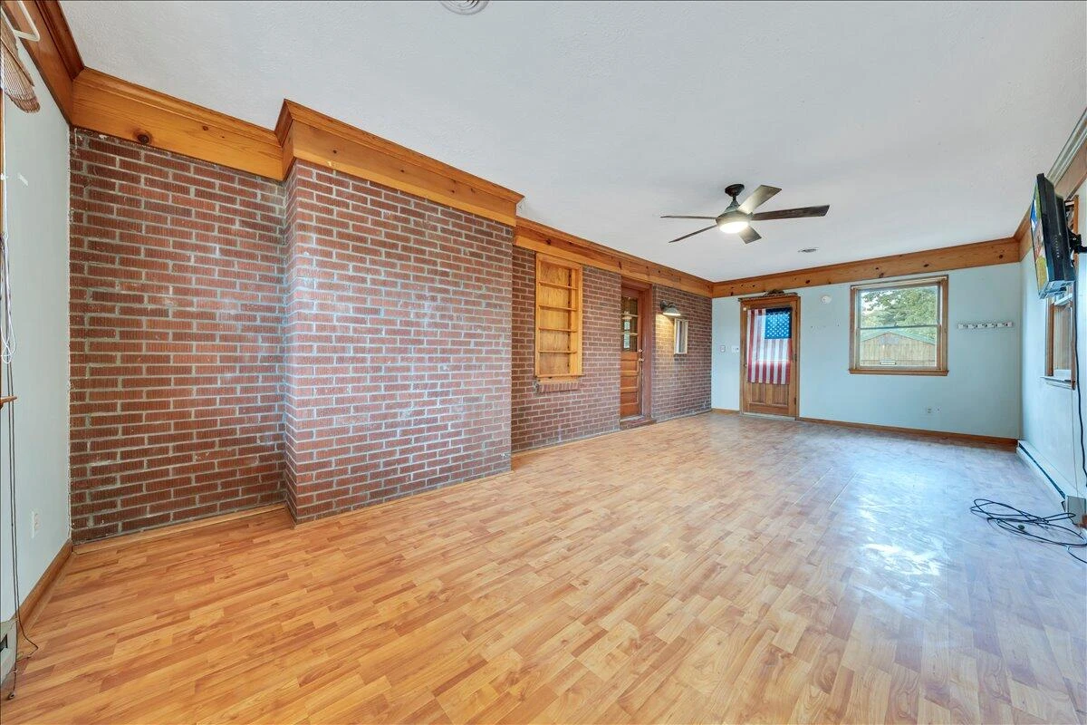 3000 Roundelay RD - Photo 20