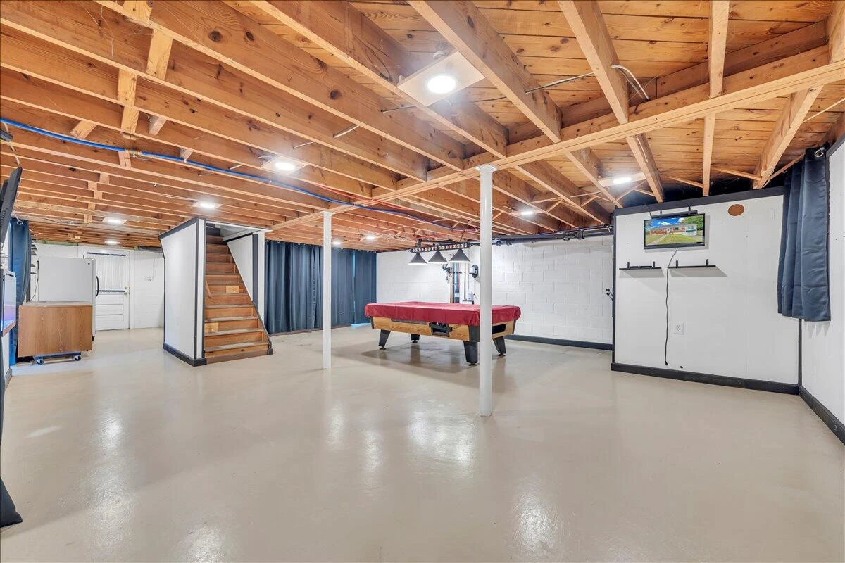 3000 Roundelay RD - Photo 33