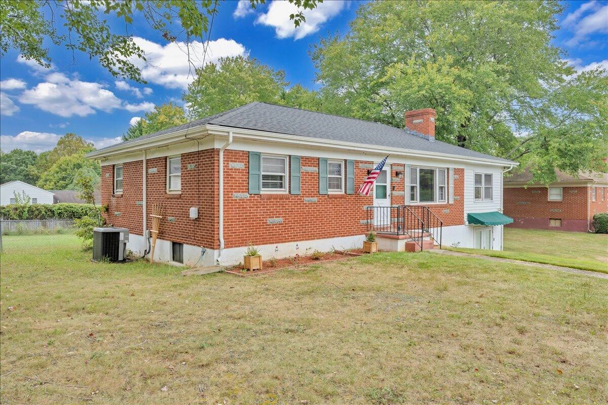 3000 Roundelay RD - Photo 49