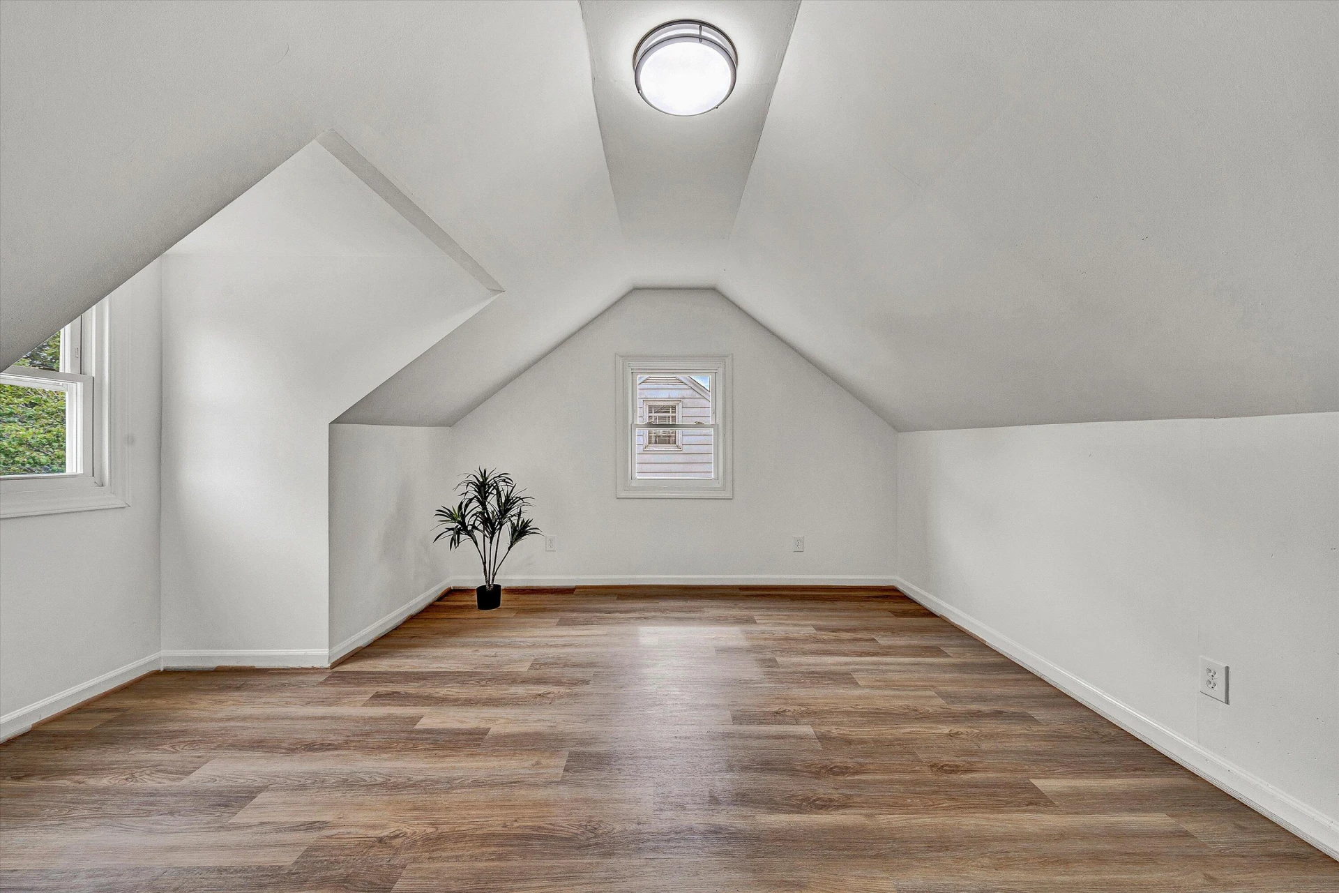 2508 Churchill DR NW - Photo 19