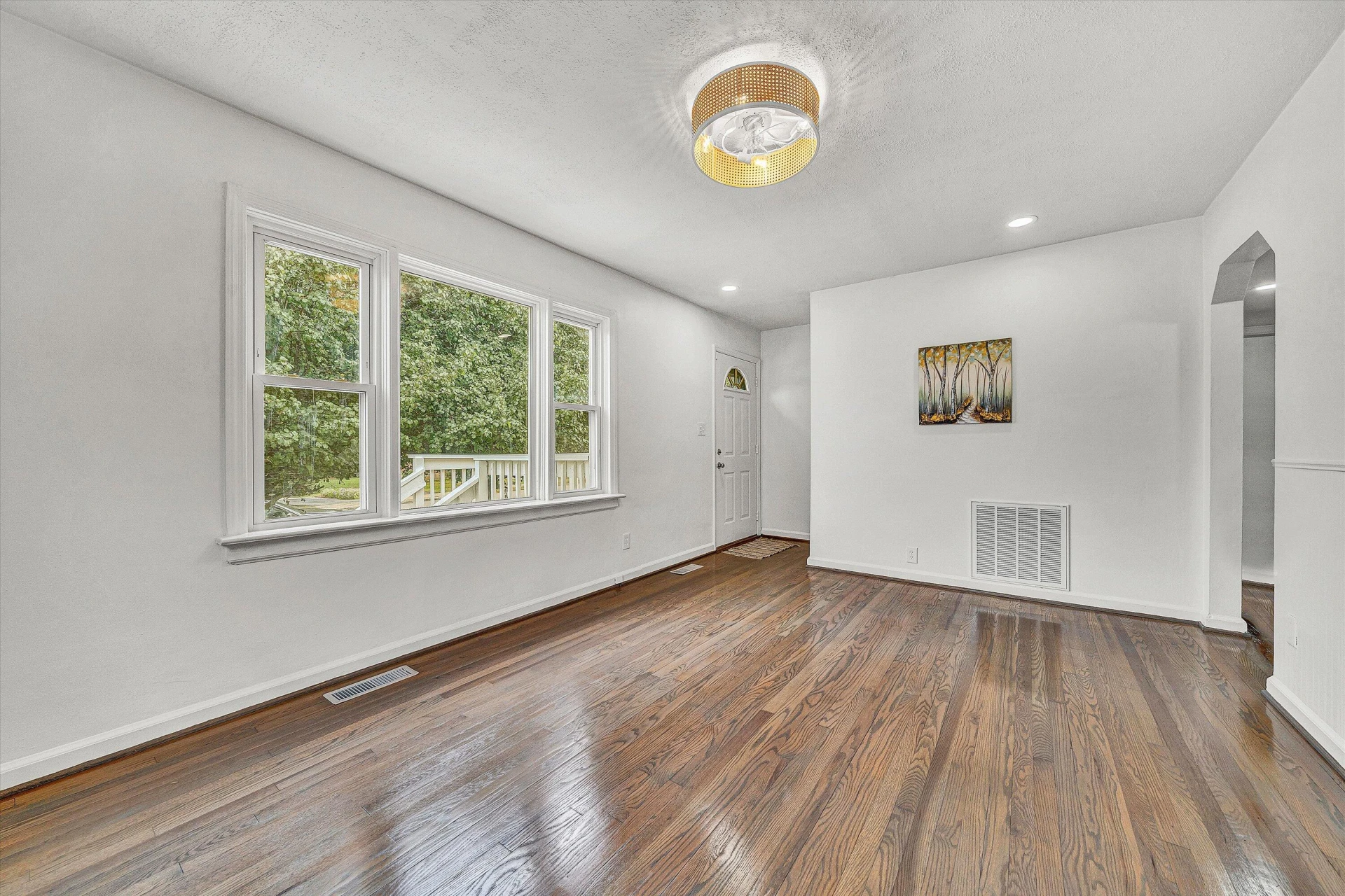 2508 Churchill DR NW - Photo 3