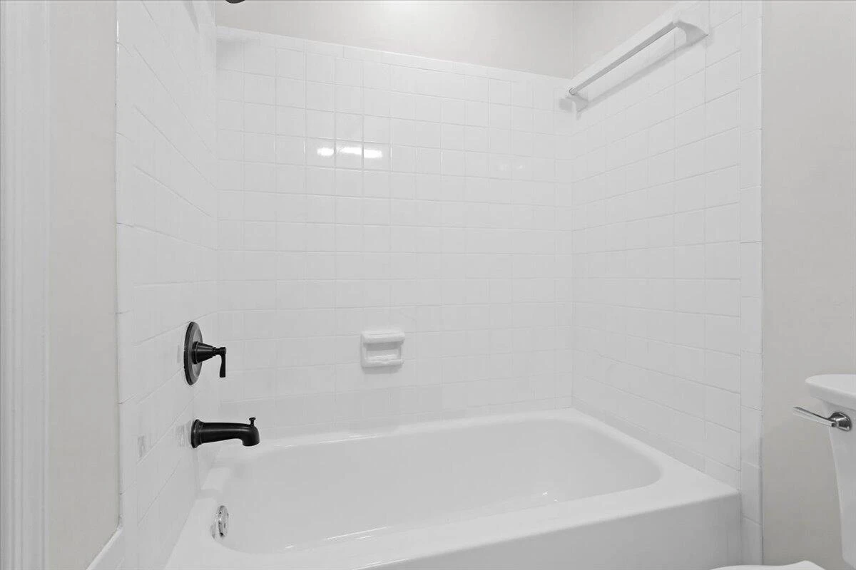 2622 Edgewood ST SW - Photo 22