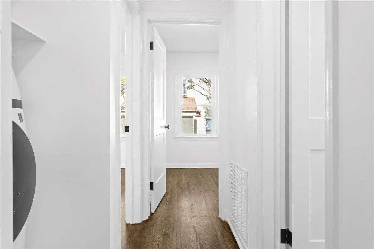 2622 Edgewood ST SW - Photo 29