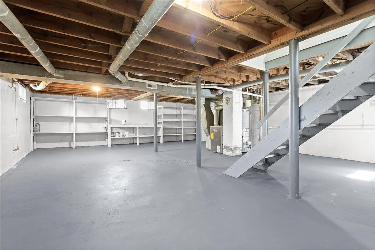 2622 Edgewood ST SW - Photo 33