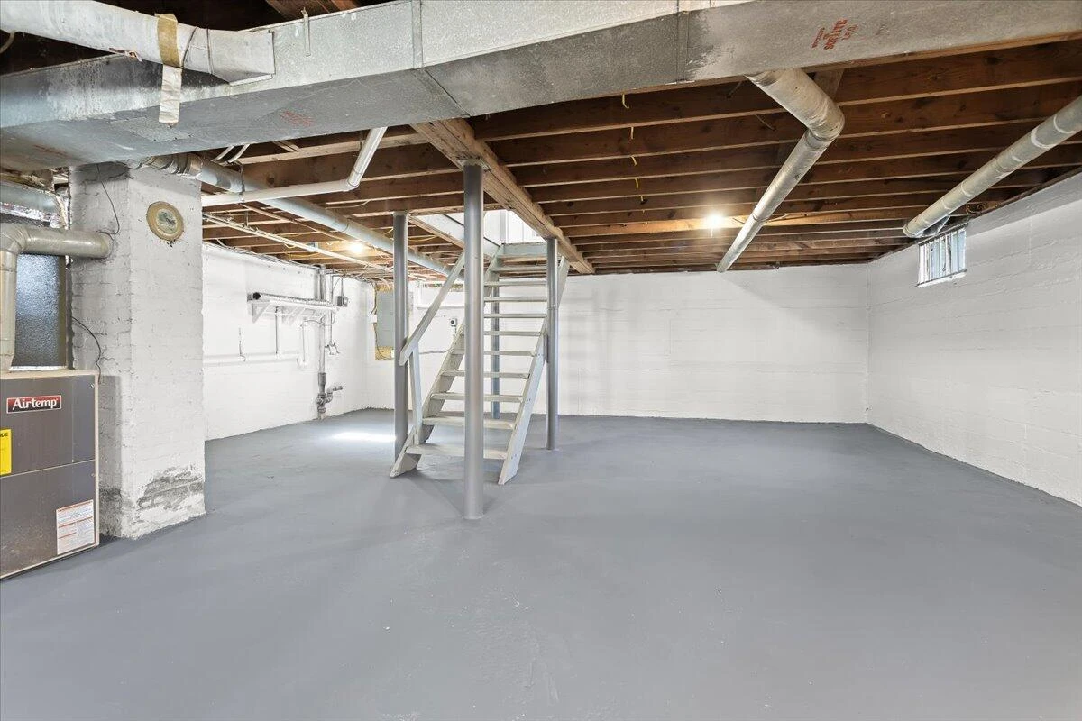 2622 Edgewood ST SW - Photo 34