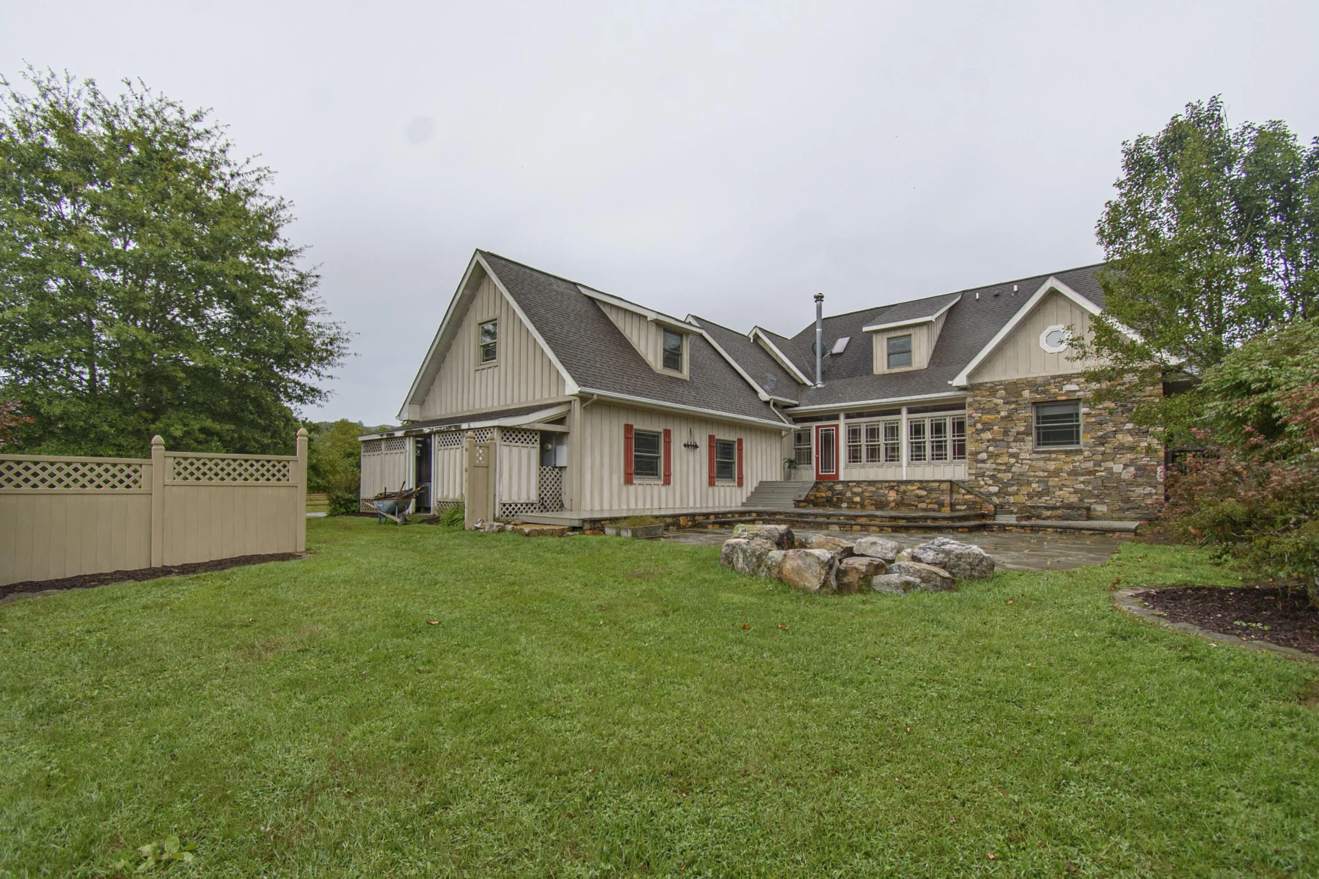 7083 Foxfire RD - Photo 111