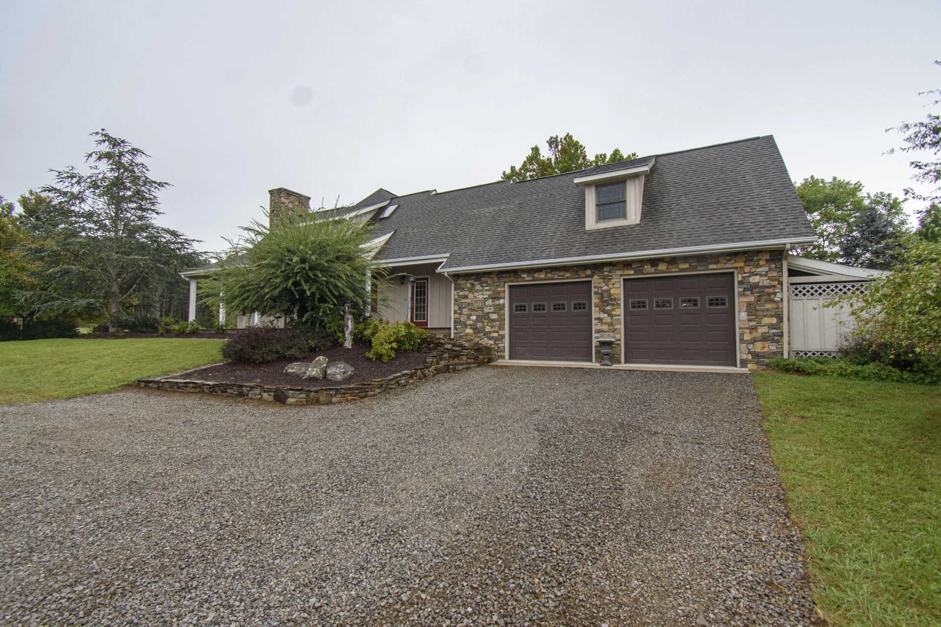 7083 Foxfire RD - Photo 112