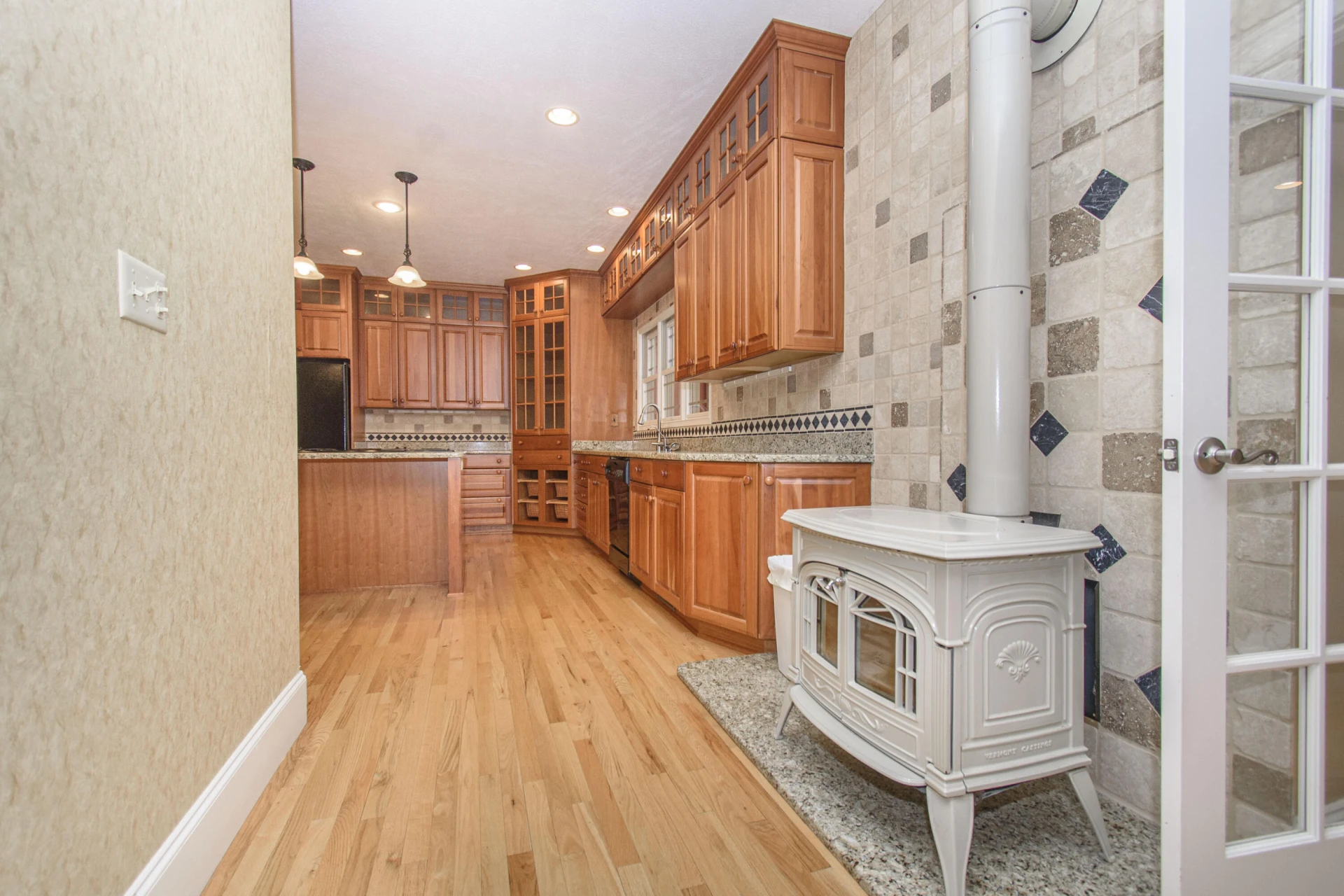 7083 Foxfire RD - Photo 13
