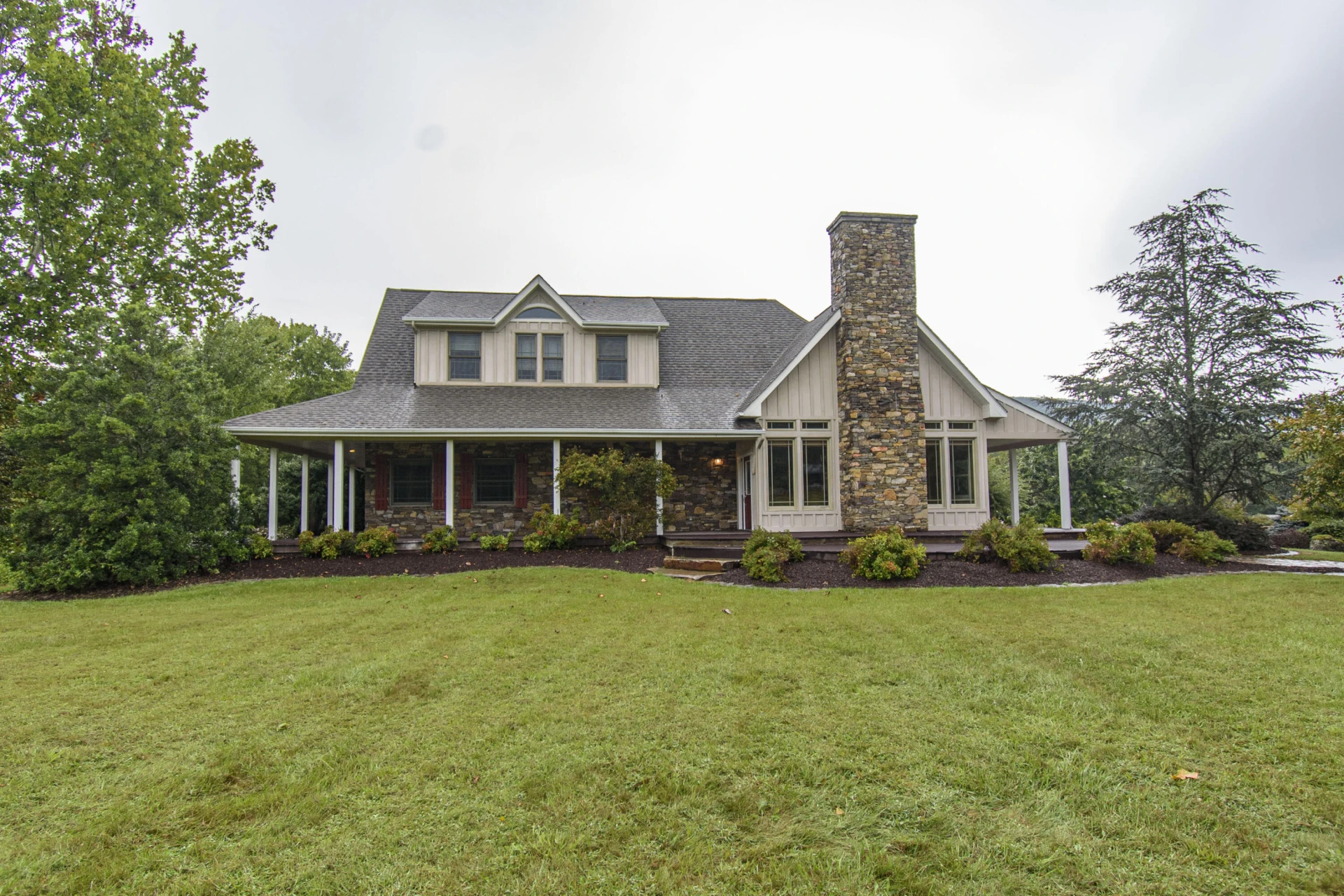 7083 Foxfire RD - Photo 2