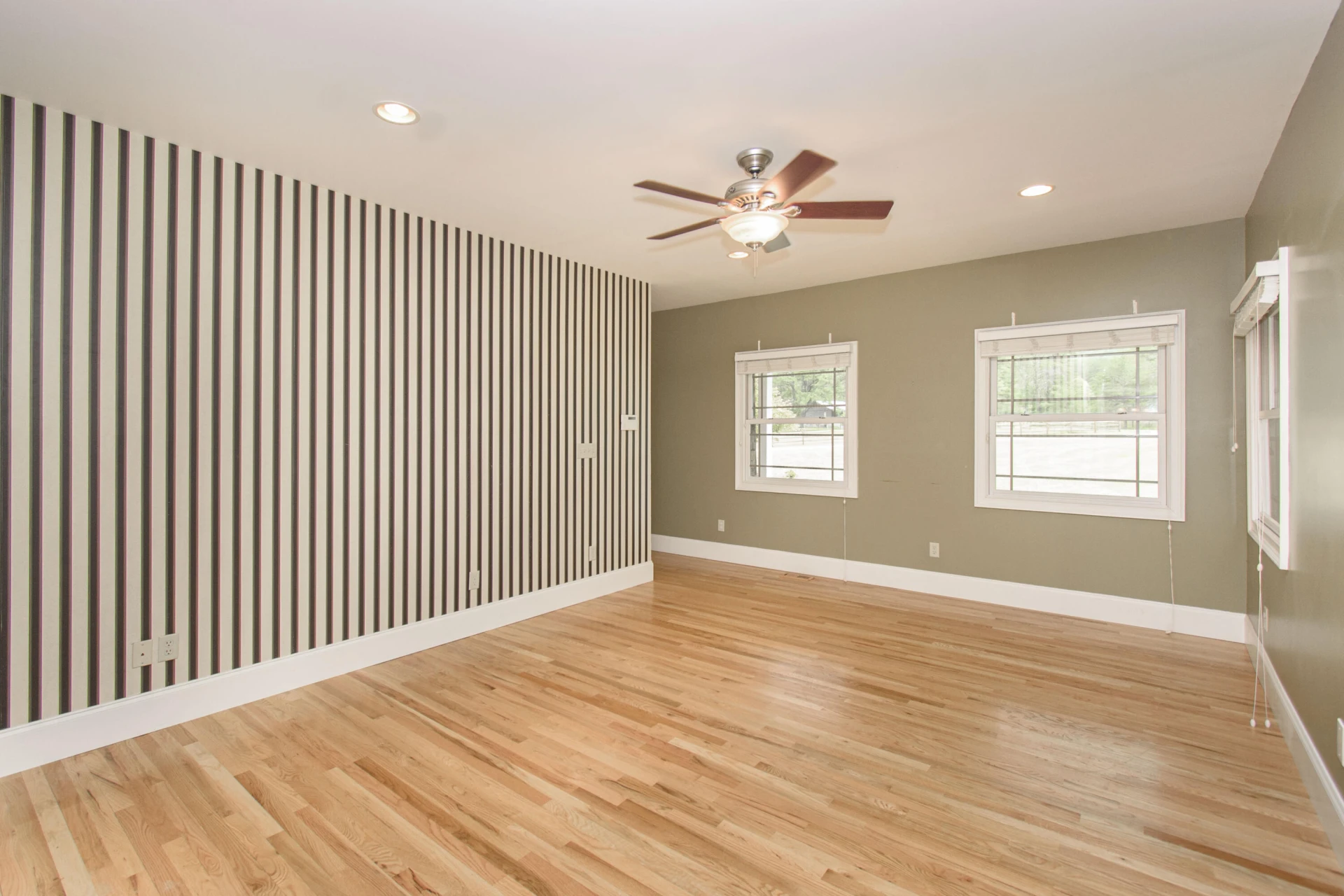 7083 Foxfire RD - Photo 20
