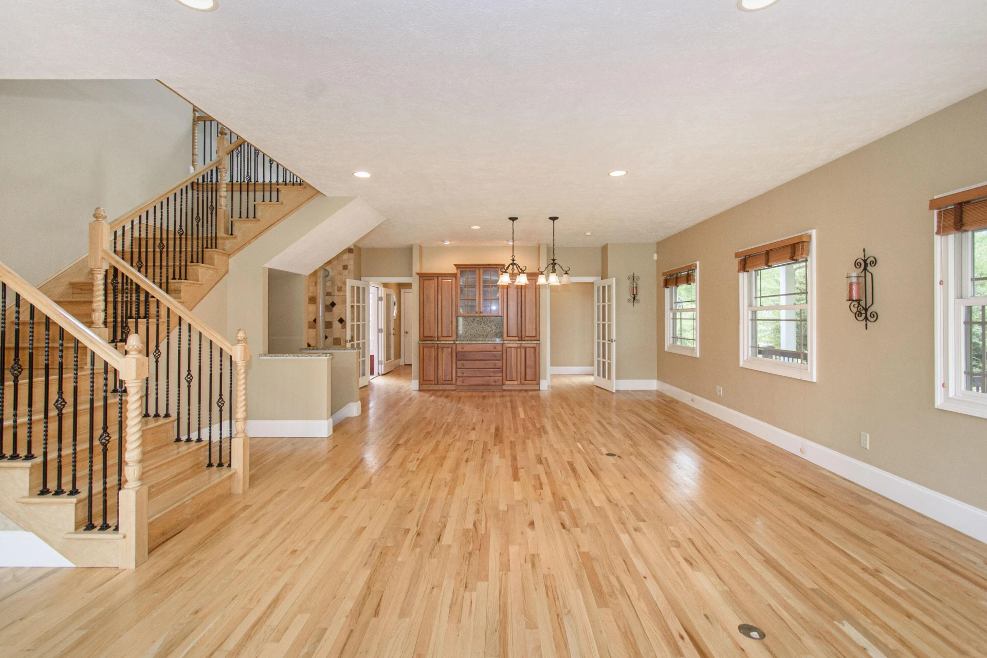 7083 Foxfire RD - Photo 3