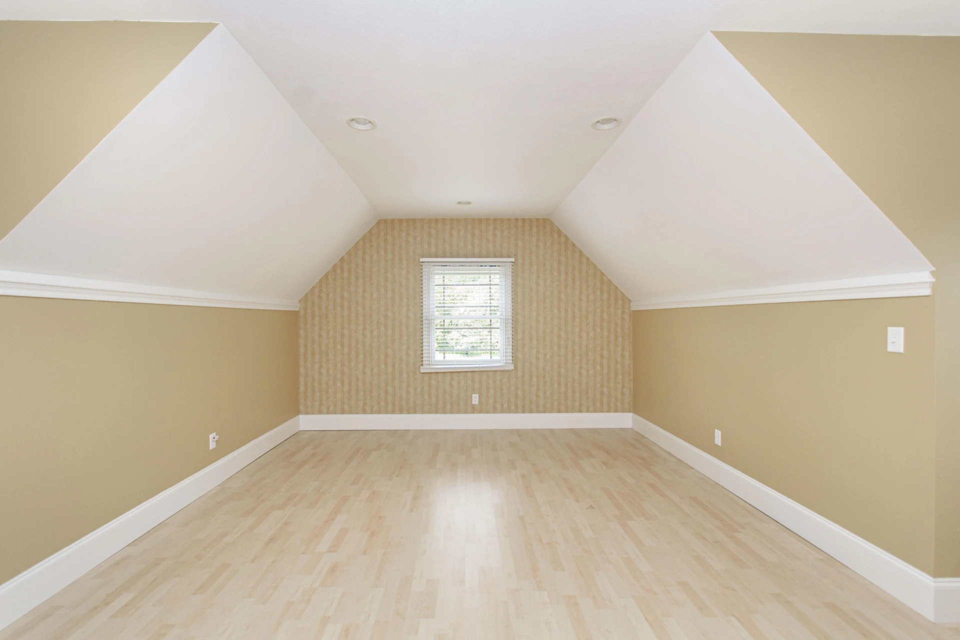 7083 Foxfire RD - Photo 32