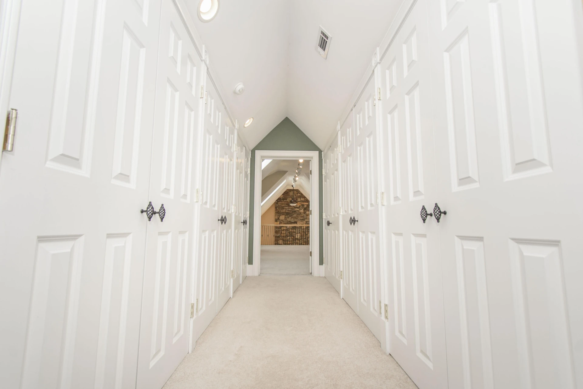 7083 Foxfire RD - Photo 33
