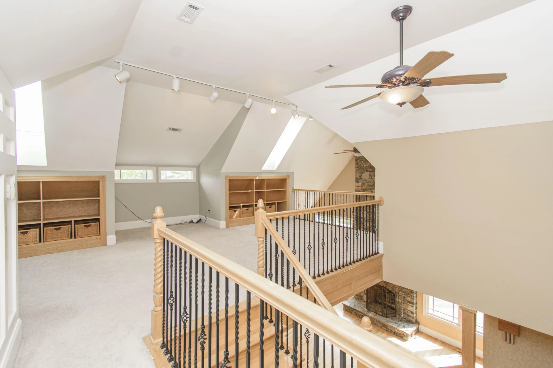 7083 Foxfire RD - Photo 34