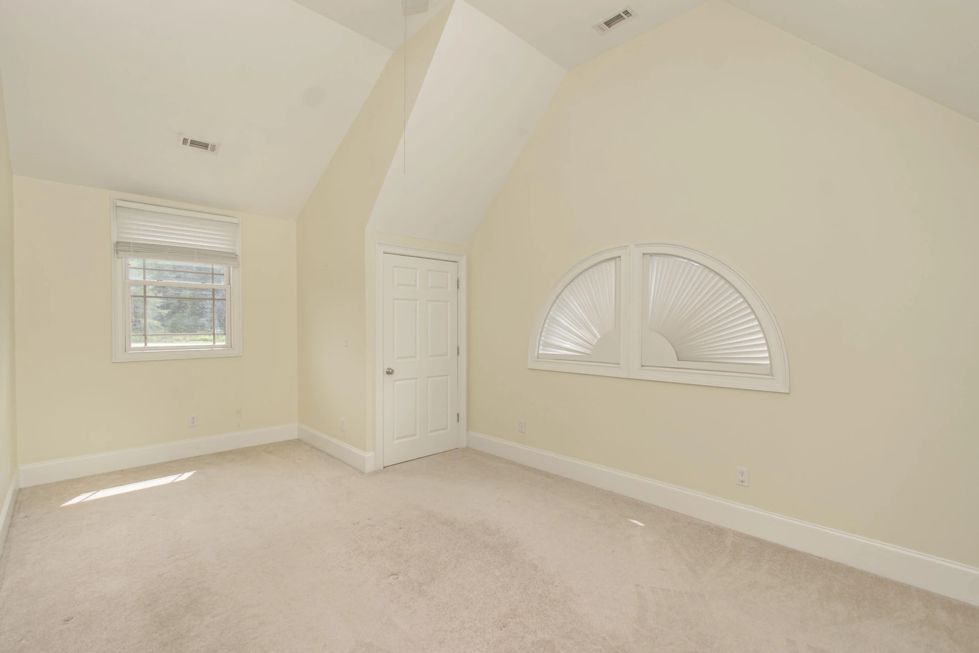7083 Foxfire RD - Photo 40