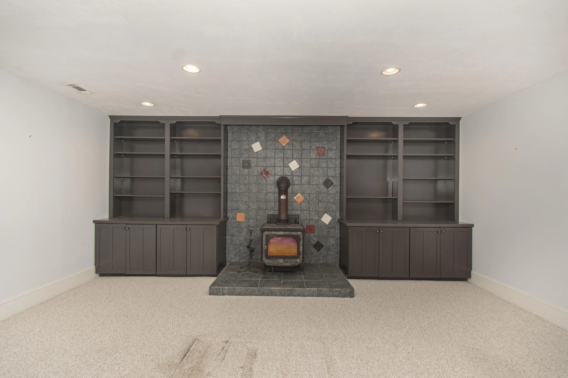 7083 Foxfire RD - Photo 43