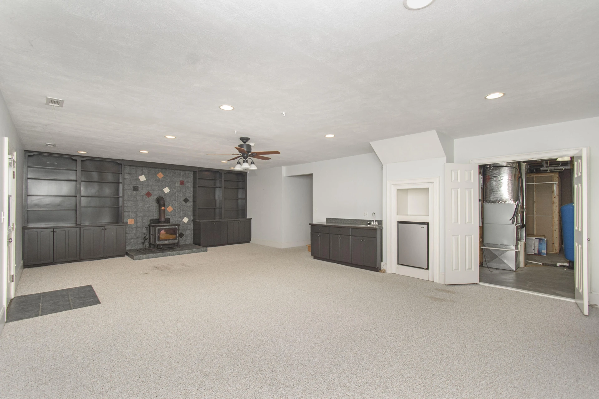 7083 Foxfire RD - Photo 44