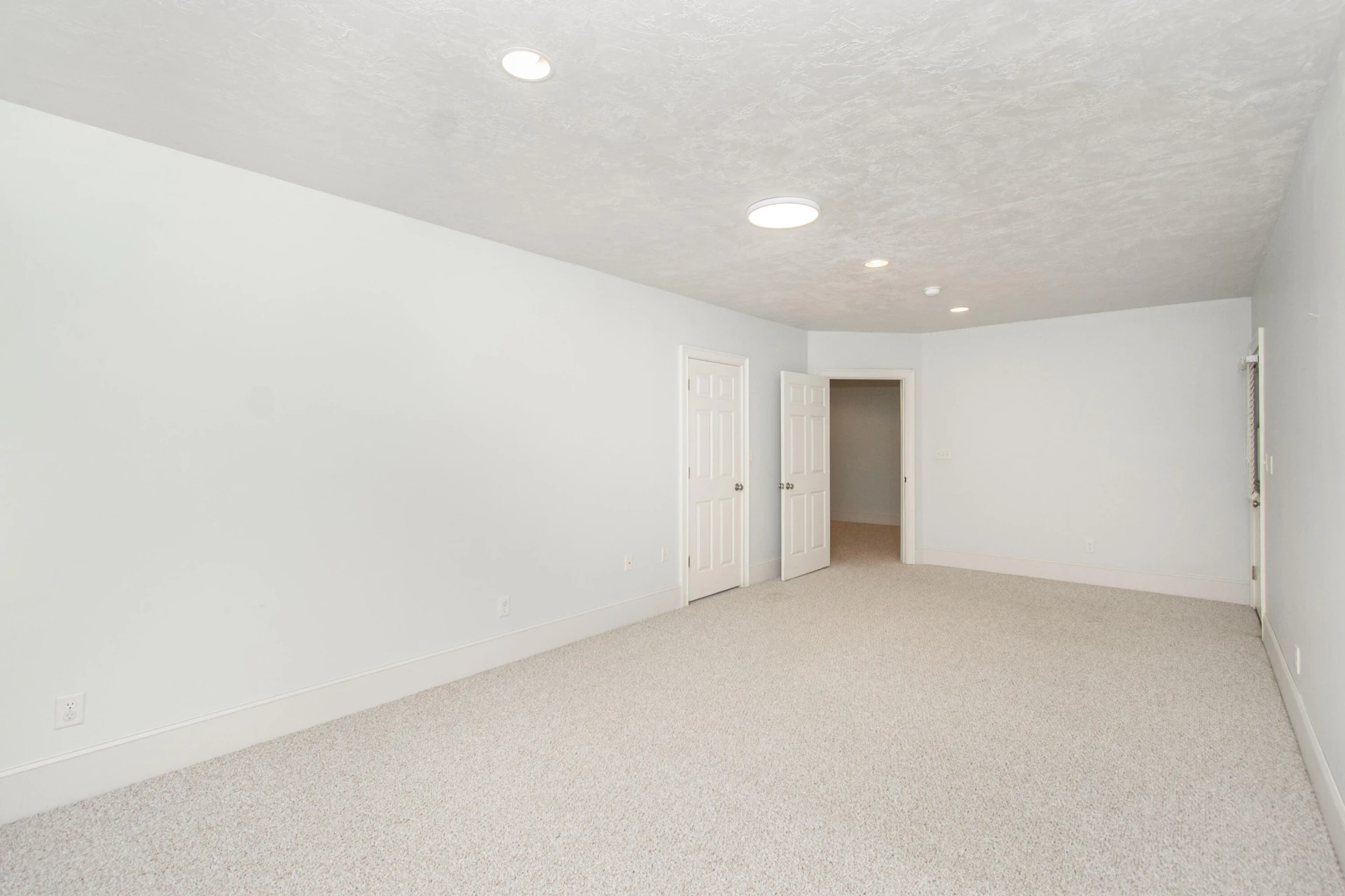 7083 Foxfire RD - Photo 54