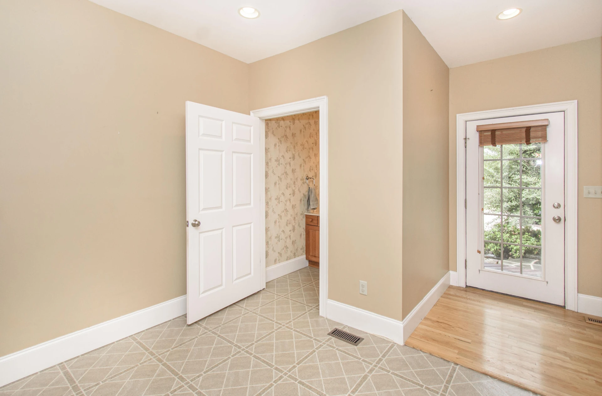 7083 Foxfire RD - Photo 8