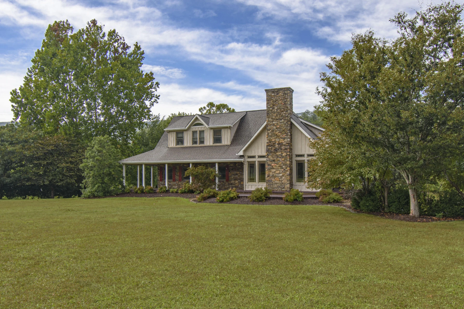 7083 Foxfire RD - Photo 95