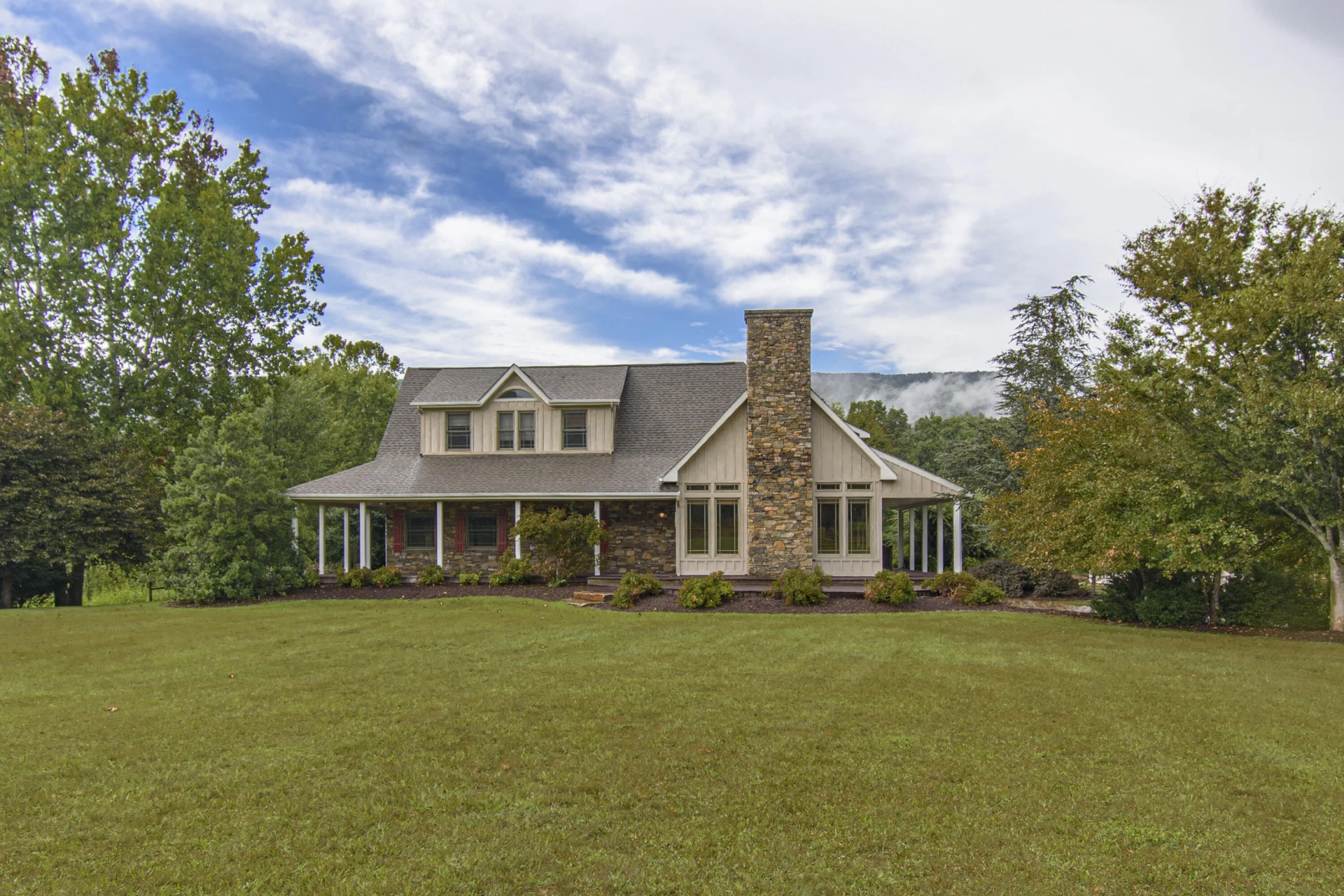 7083 Foxfire RD - Photo 96