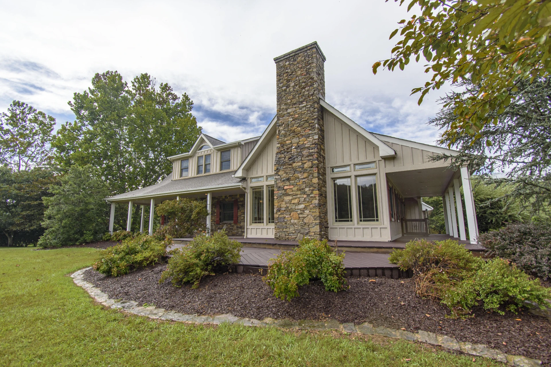 7083 Foxfire RD - Photo 97