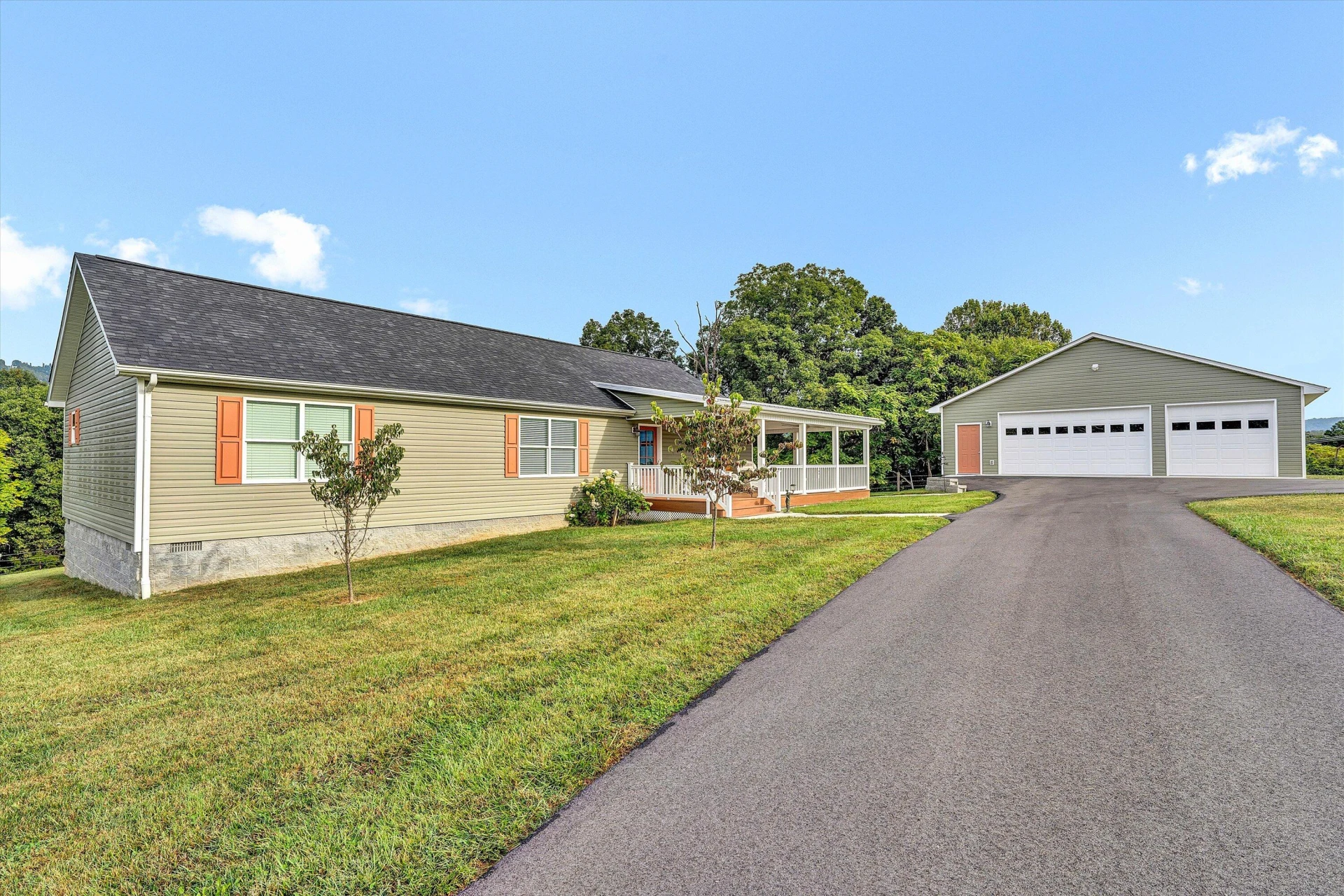 5093 Jordantown RD - Photo 4