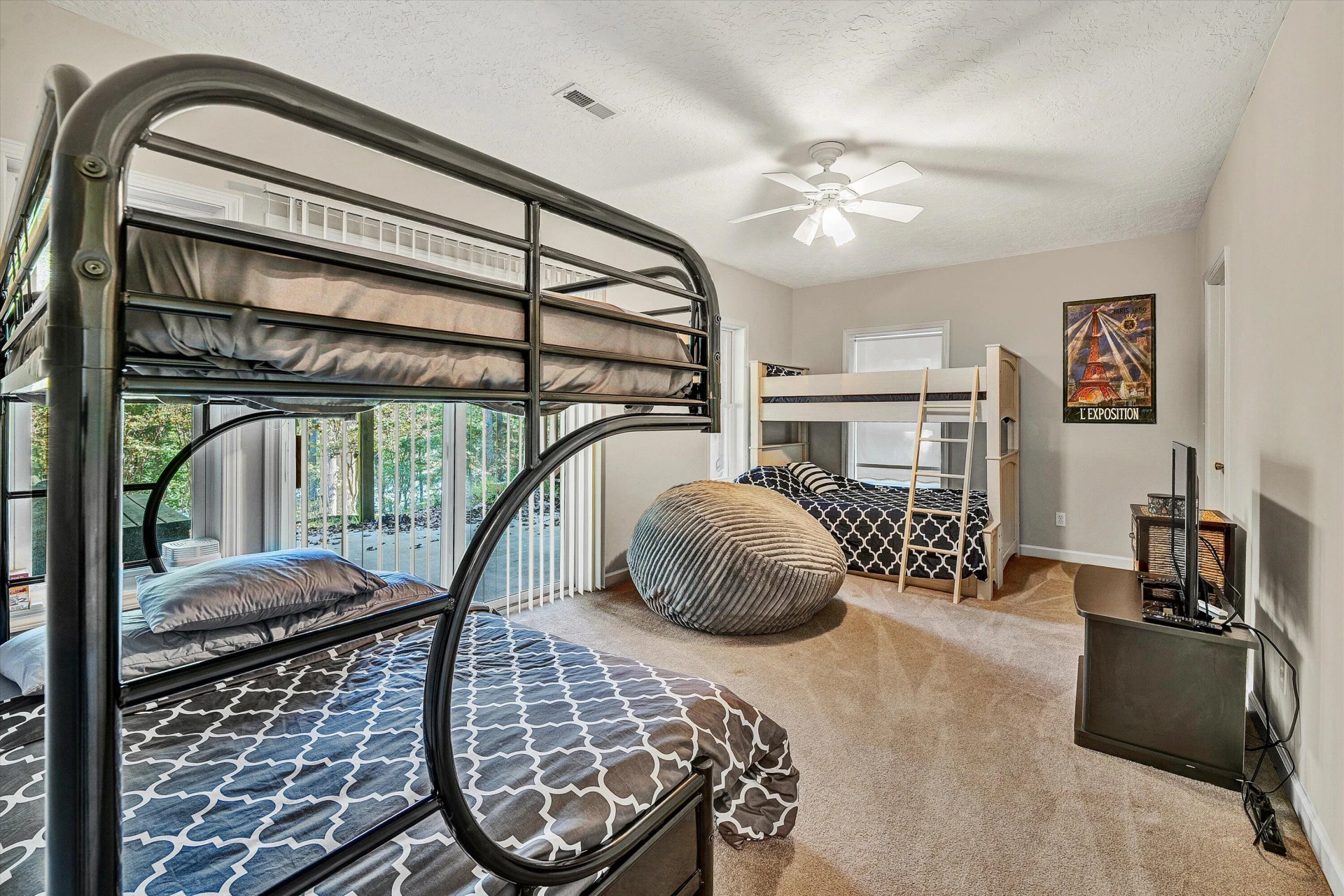 2303 Moss Meadows DR - Photo 35